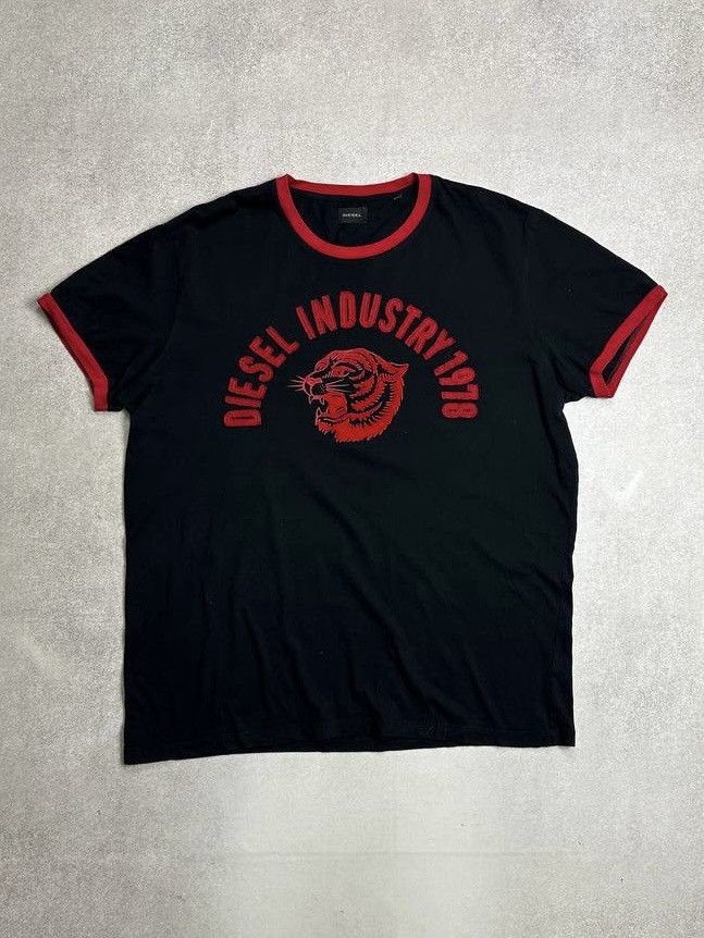 Diesel Vintage Diesel Tiger Beautiful T-shirt XXL Size US XXL / EU 58 / 5 - 1 Thumbnail