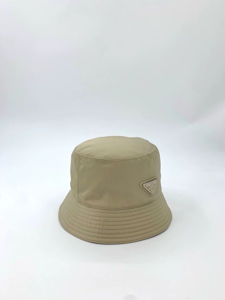 Prada Prada Size M Logo triangle logo beige fisherman hat sunshad Size ONE SIZE - 2 Thumbnail