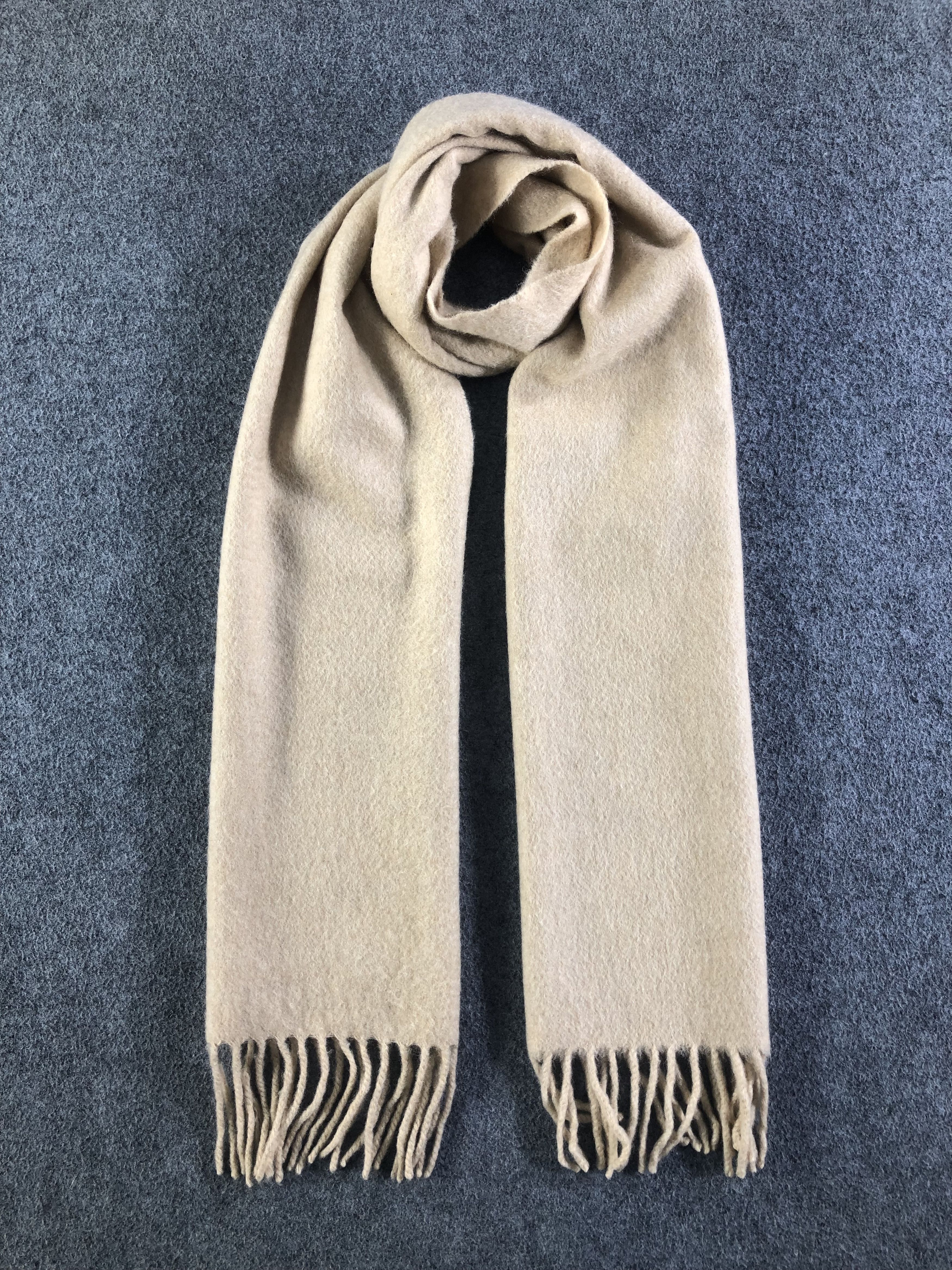 Givenchy Givenchy Cashmere Winter Scarf / Muffler / Neckwear SS1271 Size ONE SIZE - 1 Thumbnail