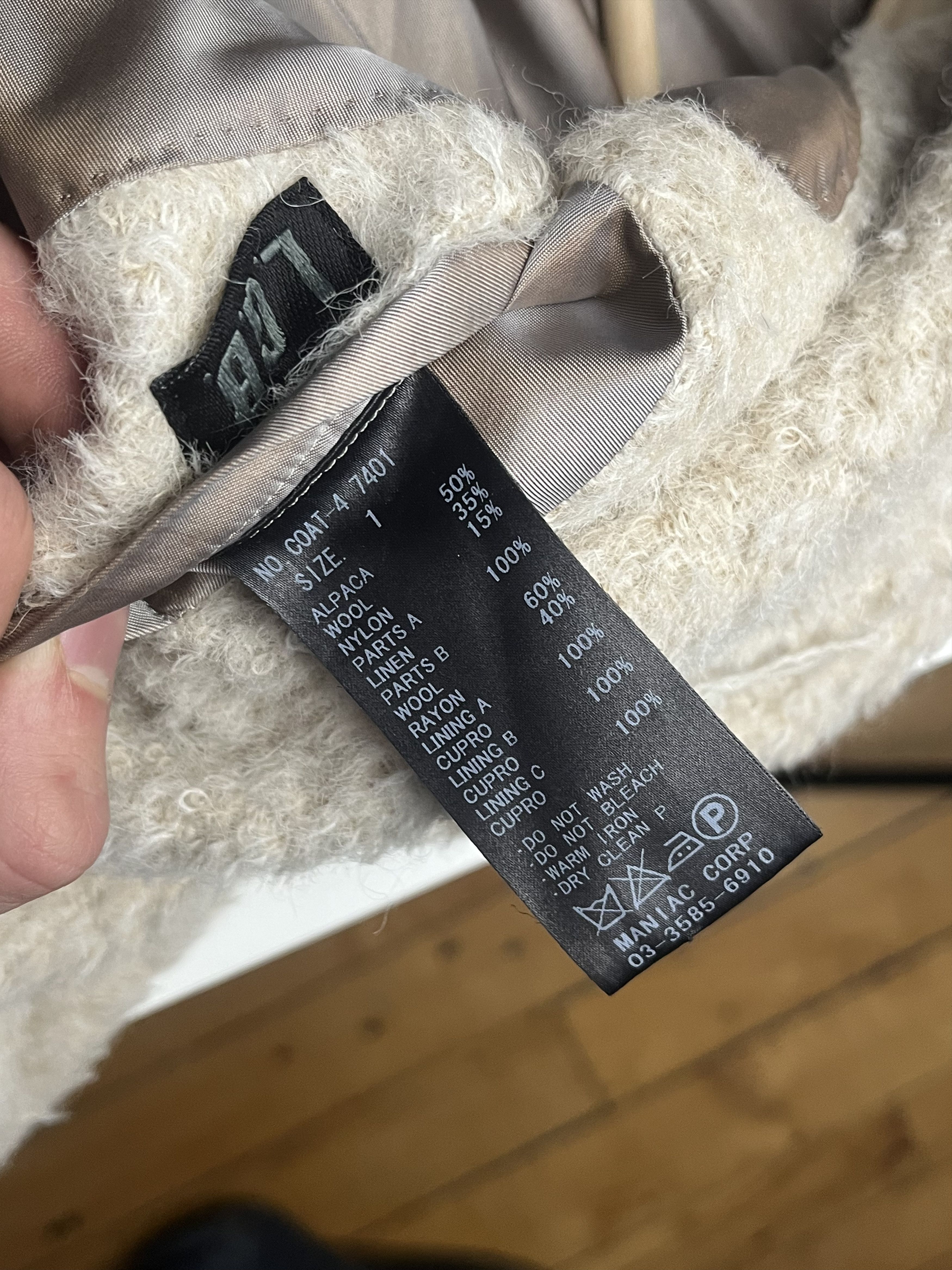 Le Grande Bleu (L.G.B.) Back Cross Trench Coat Size US S / EU 44-46 / 1 - 8 Thumbnail