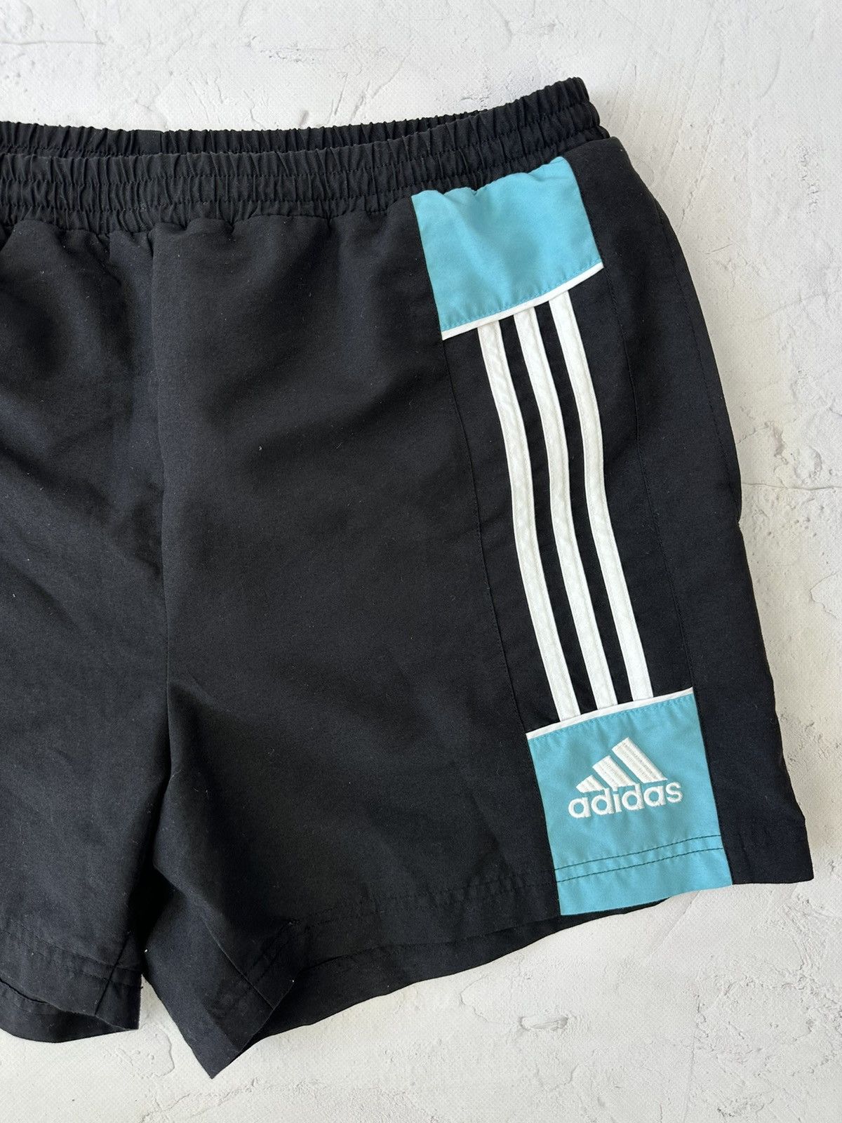 Adidas × Vintage Adidas Vintage Stripped Black Shorts Size US 33 - 2 Thumbnail