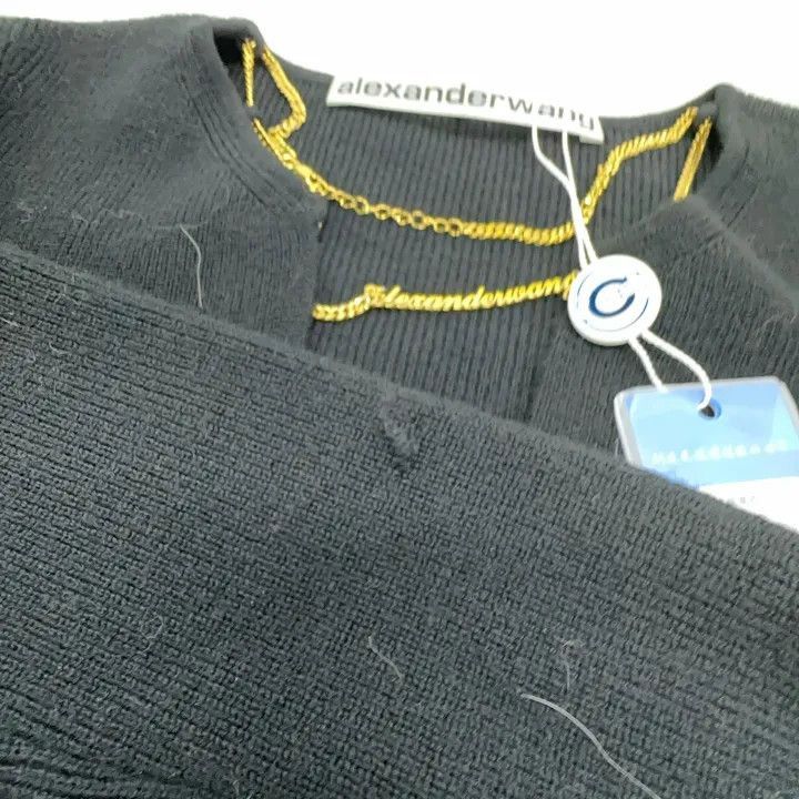 Alexander Wang Alexander Wang Long Sleeve V-Neck Cropped Sweater - Size XS / US 0-2 / IT 36-38 - 5 Thumbnail