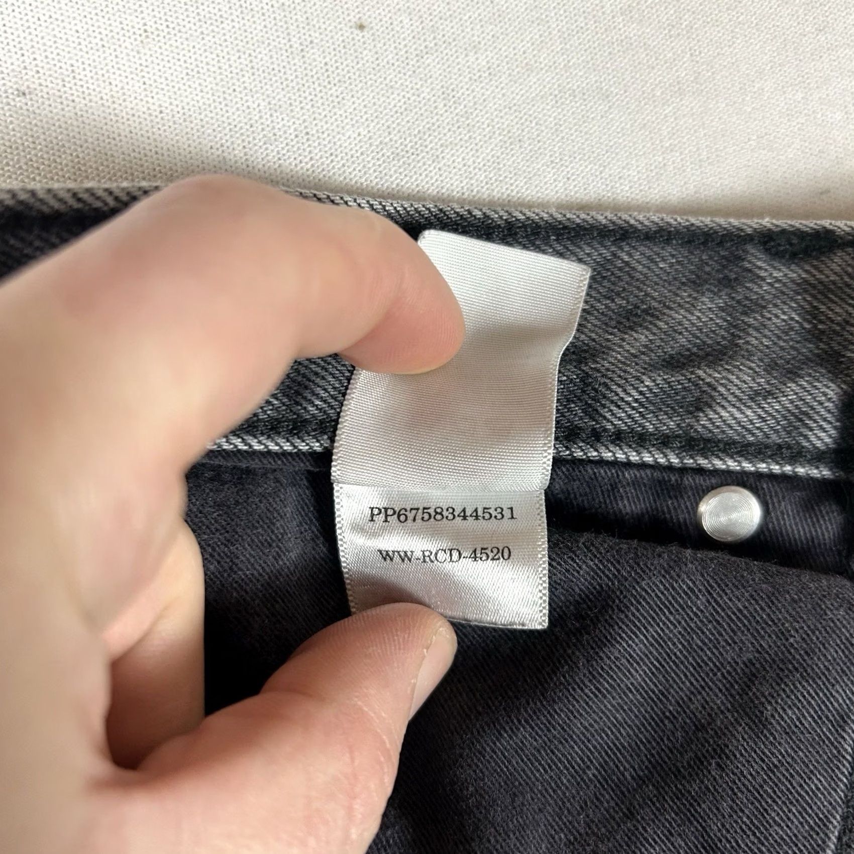 Everlane Everlane The Cheeky Jean Womens 25R Gray Denim Jeans Dark Wash Buttonfly Casual Straight 90s Pattern Womens Size 42" / US 20 - 7 Thumbnail