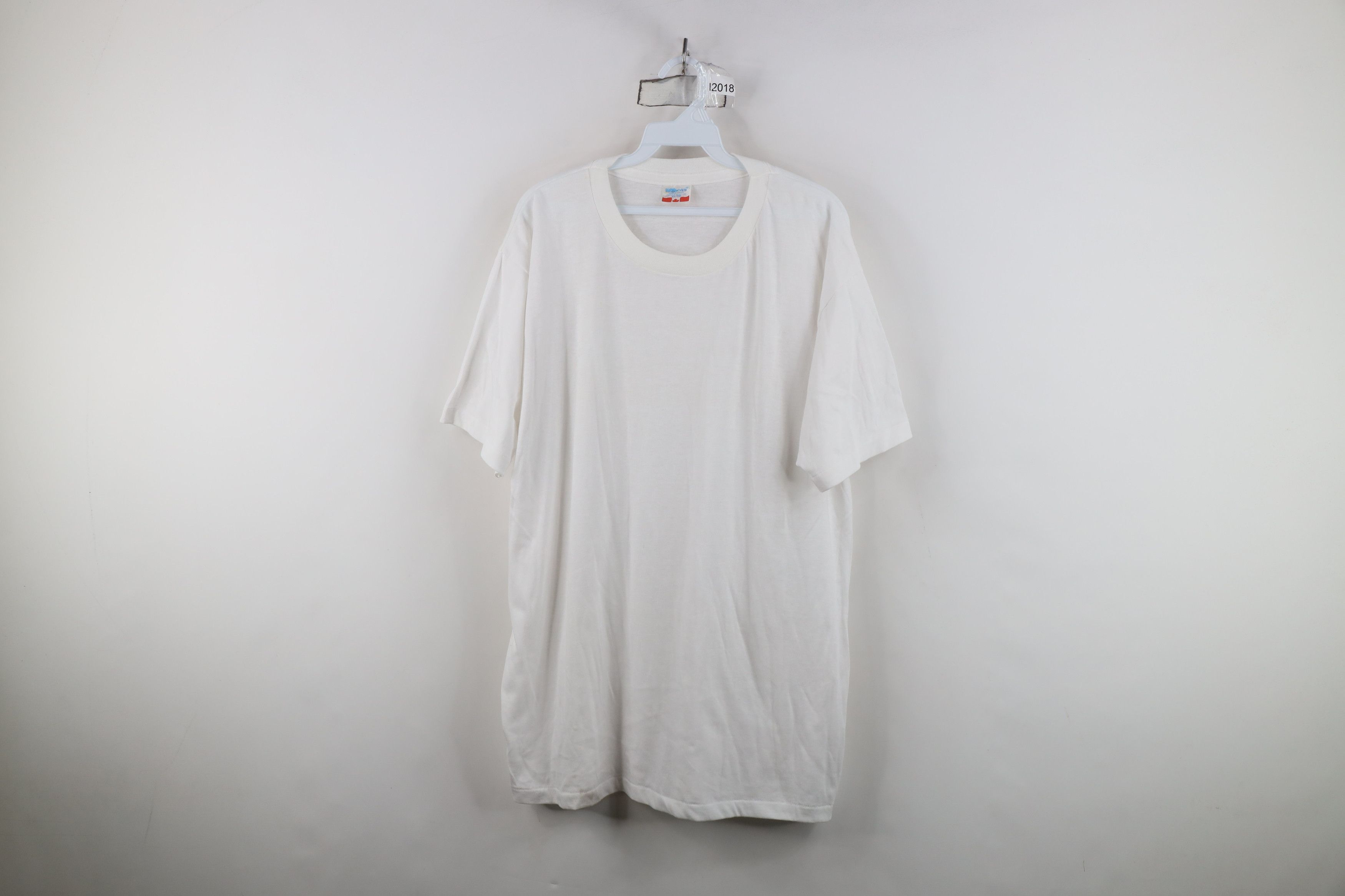 Vintage Vintage 90s Streetwear Thin Short Sleeve T-Shirt White 50/50 Size US XL / EU 56 / 4 - 1 Thumbnail