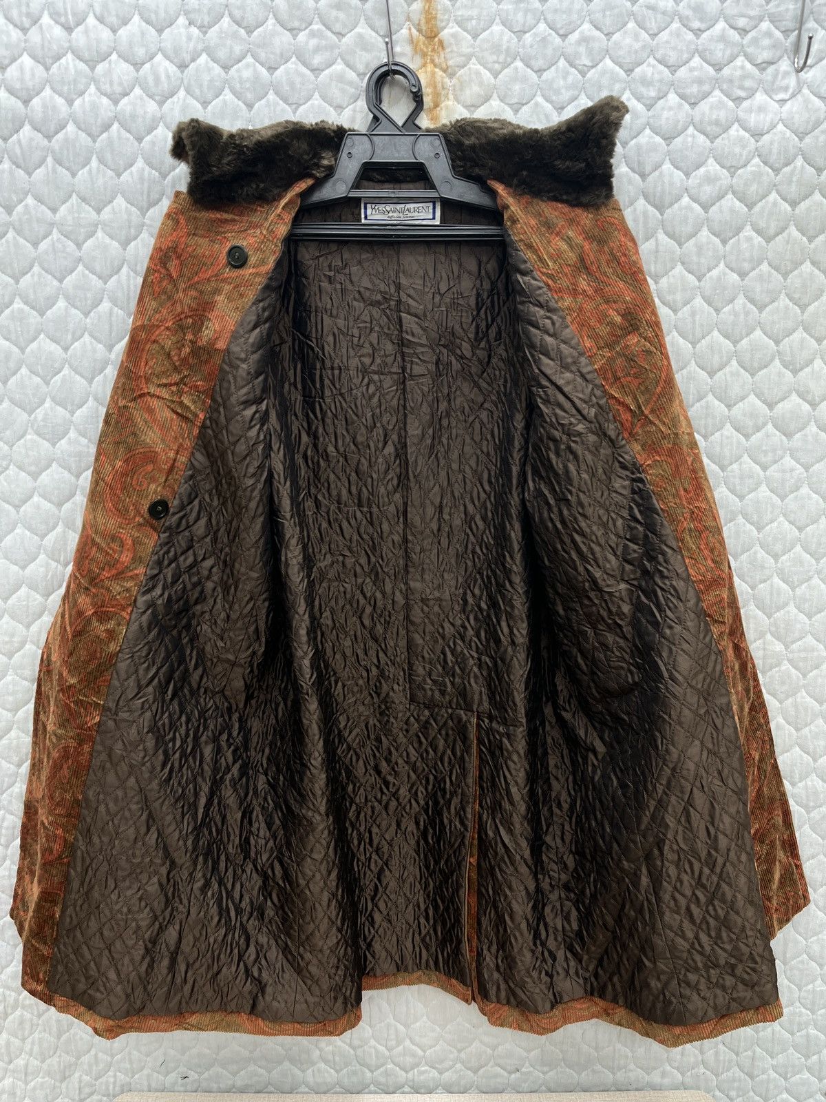 Yves Saint Laurent 🔥🔥🔥STEALS VINTAGE YVES SAINT LAURENT CORDUROY PAISLEY COAT Size M / US 6-8 / IT 42-44 - 7 Thumbnail