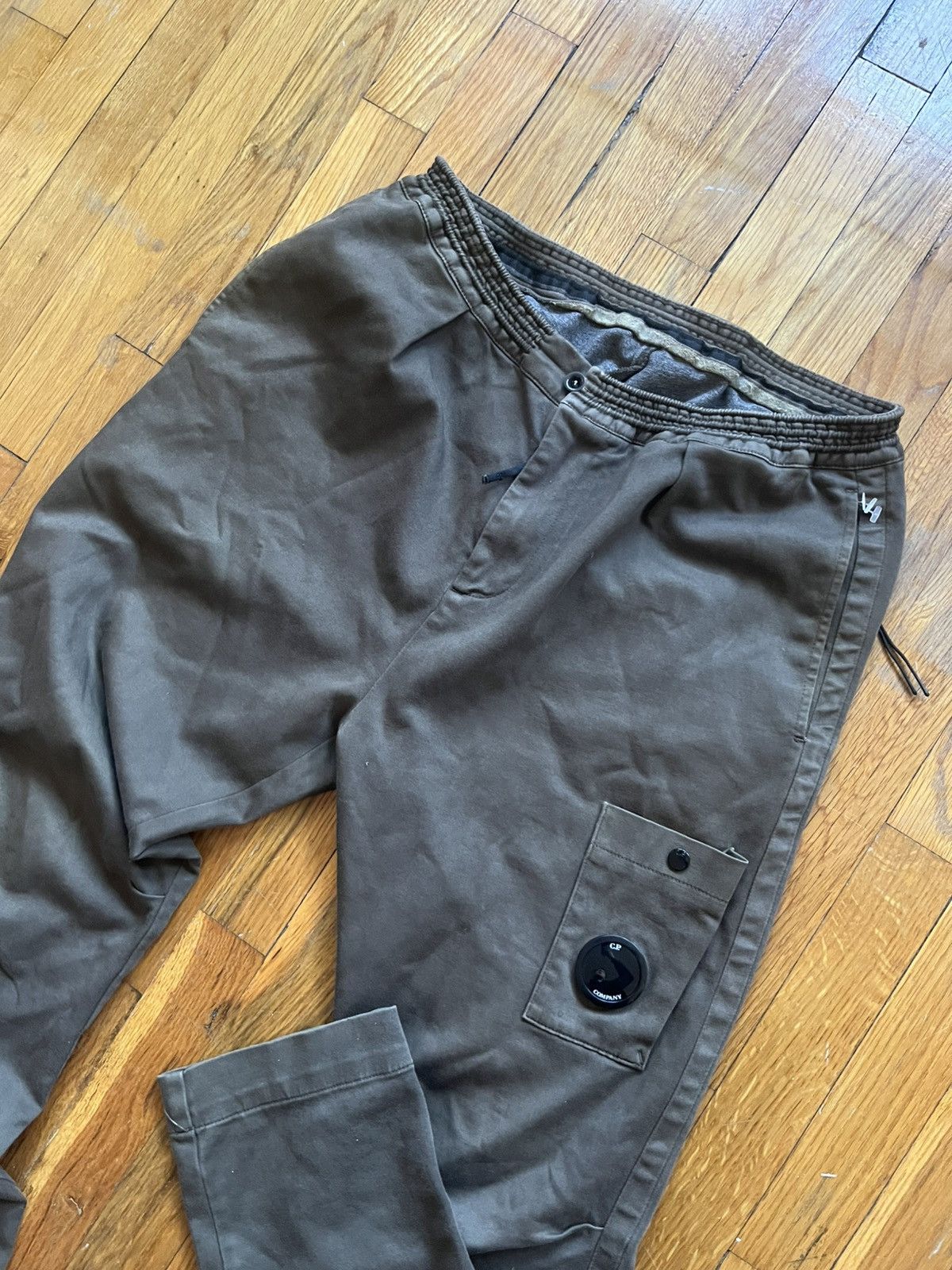 C.P. Company CP Company Khaki Green Grey Vintage Lens Cargo Pants Size US 30 / EU 46 - 1 Thumbnail