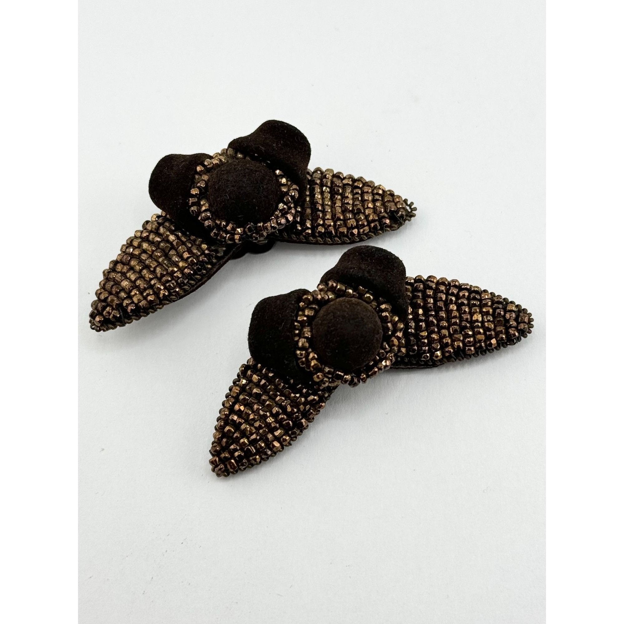 Vintage Vintage brown beaded floral shoe clips Size ONE SIZE - 2 Thumbnail