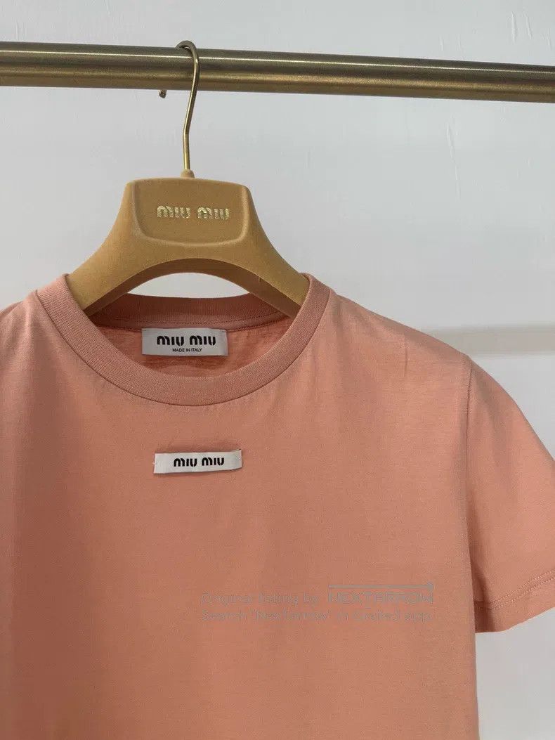 Miu Miu Miu Miu Size XS Orange and pink letter T-shirt Size XS / US 0-2 / IT 36-38 - 2 Thumbnail