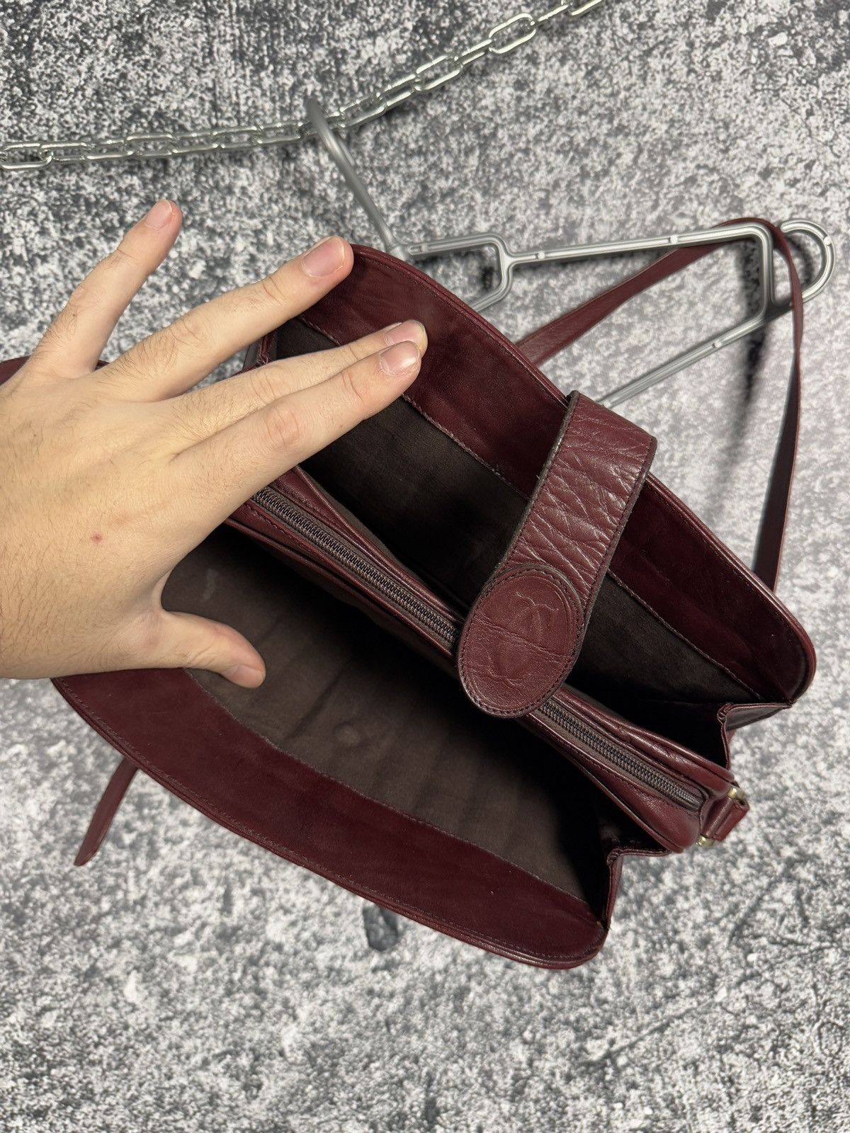 Vintage Vintage Fiocchi Italy Burgundy Leather Smooth Crossbody Bag Size ONE SIZE - 7 Thumbnail