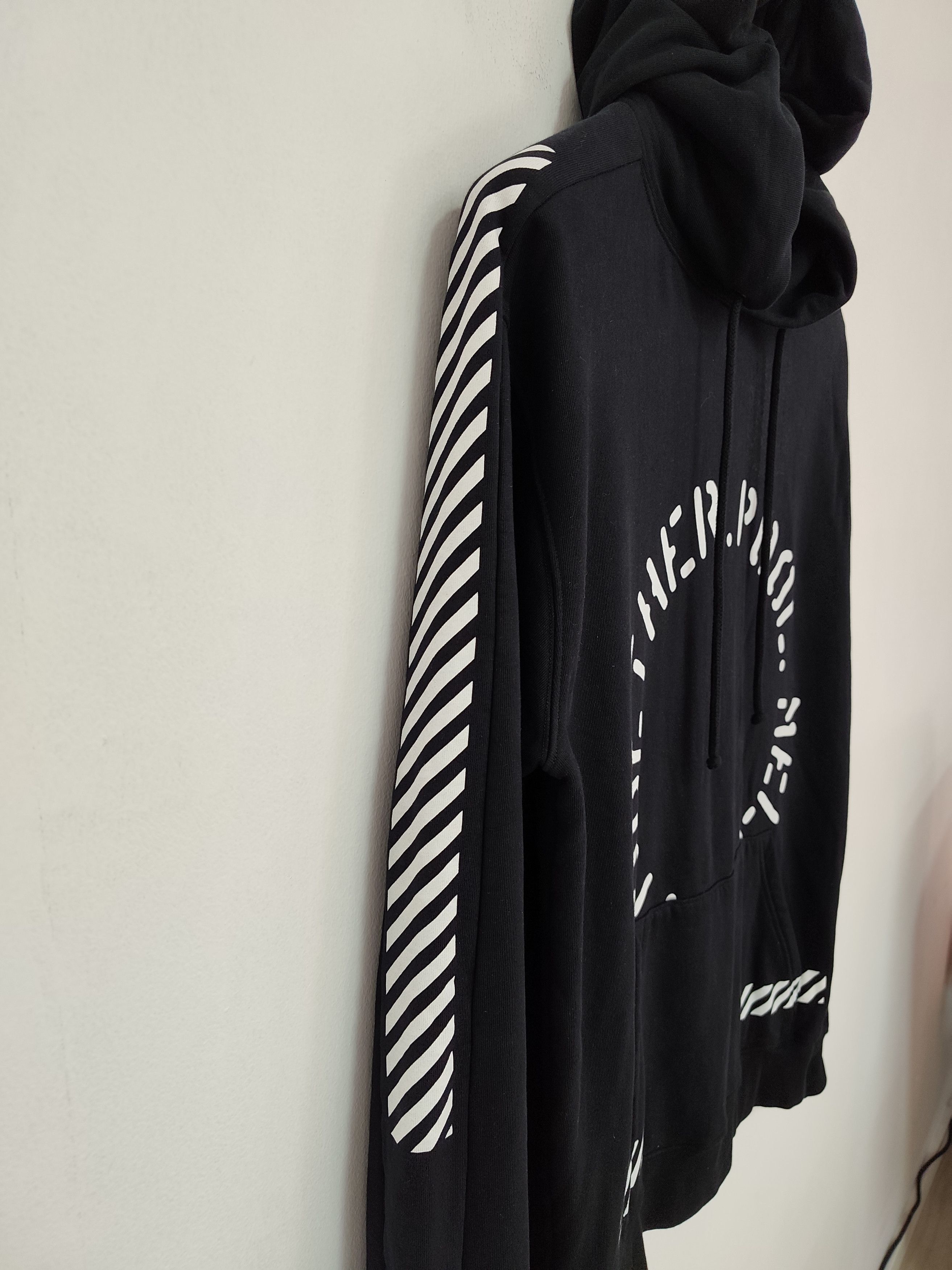 Off-White Off-White x Fragment Design Size US L / EU 52-54 / 3 - 2 Thumbnail