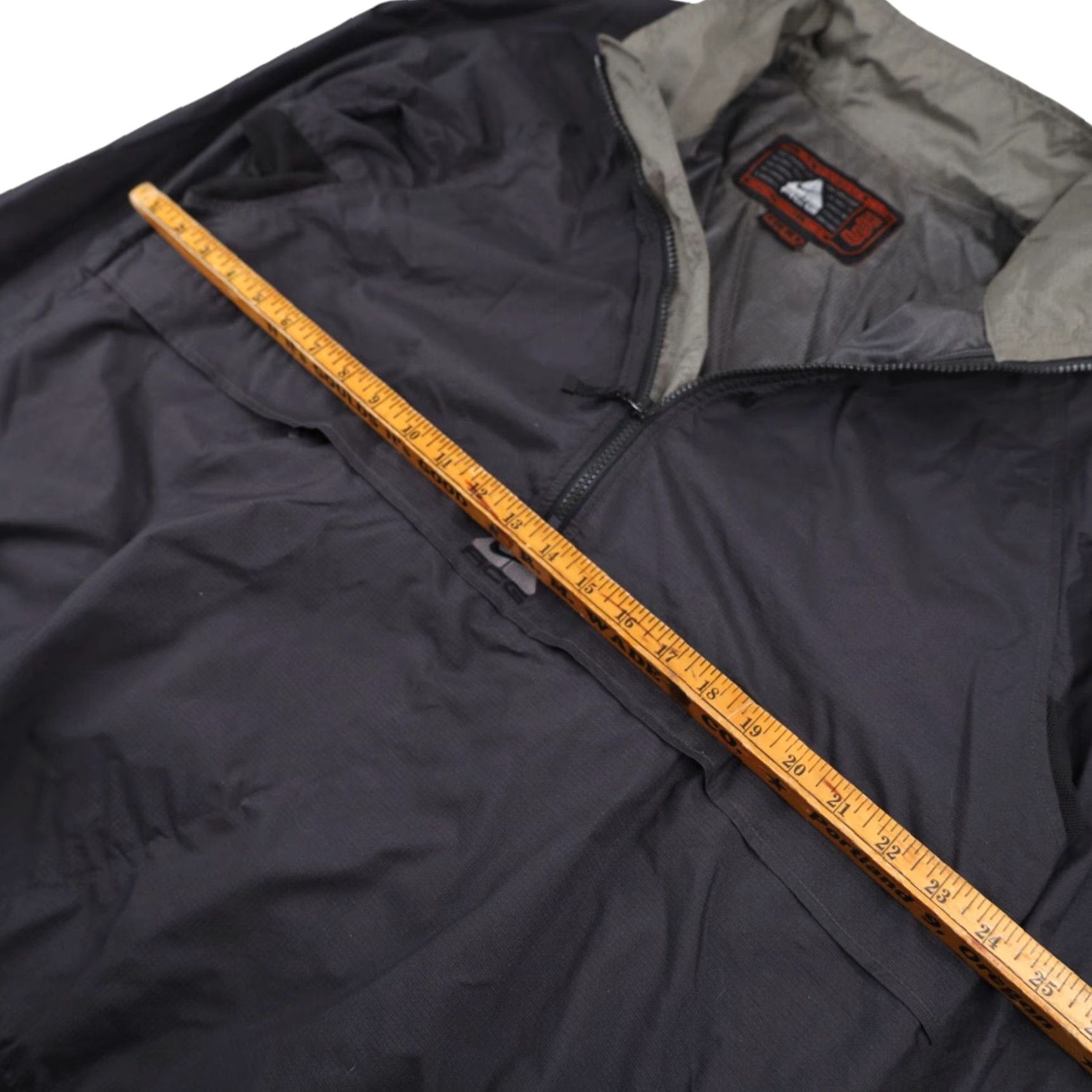 Nike ACG VINTAGE Nike ACG Jacket Windbreaker Layer 3 Packable Men L Black Mens Size US L / EU 52-54 / 3 - 7 Thumbnail