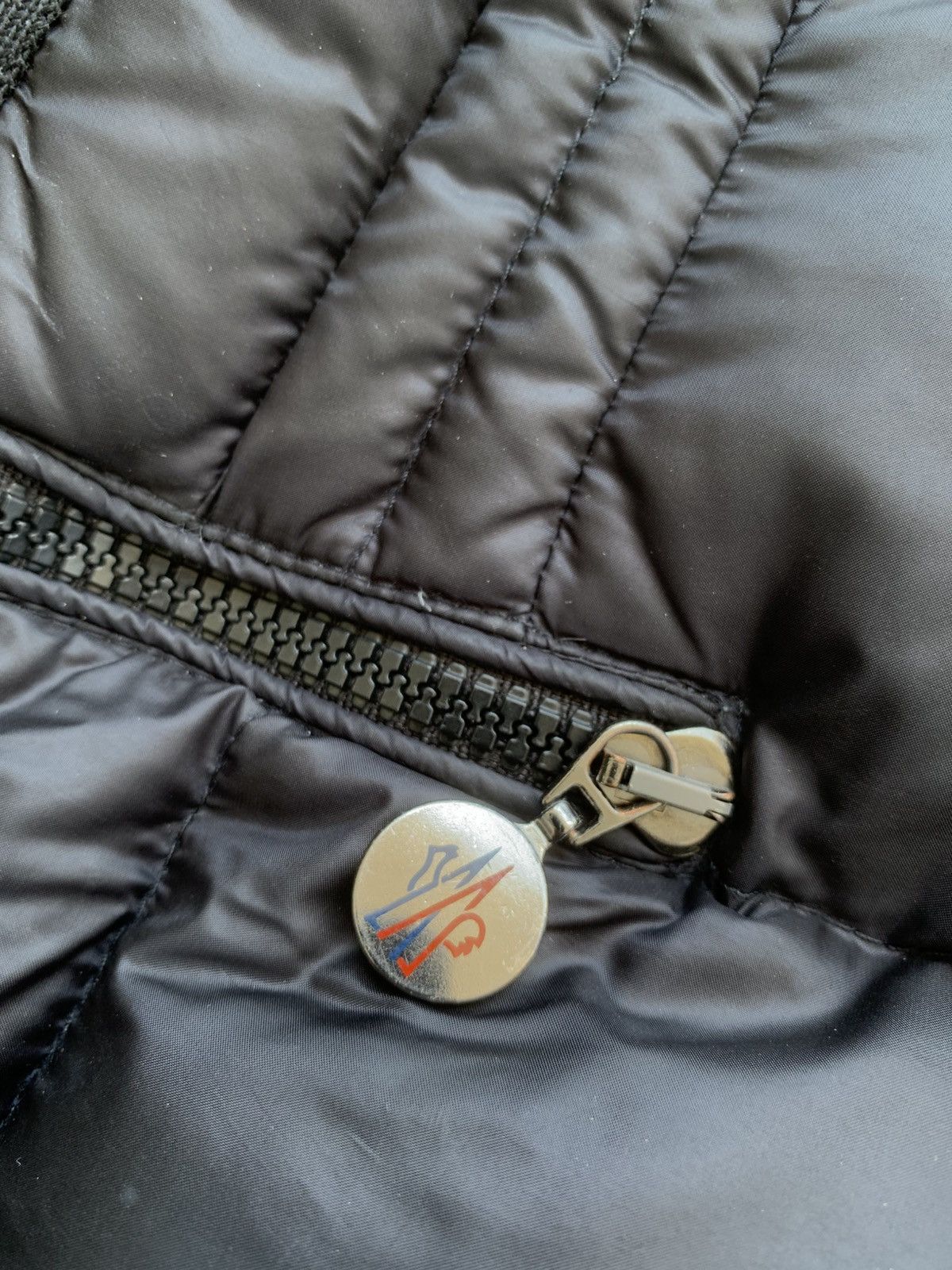 Moncler Moncler Womens Down Jacket Buis Giubbbotto Size S / US 4 / IT 40 - 3 Thumbnail