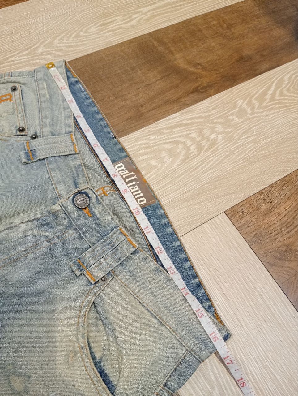 John Galliano GALLIANO ITALY BLUE DENIM SLIM DISTRESSED PANTS Size US 32 / EU 48 - 17 Thumbnail