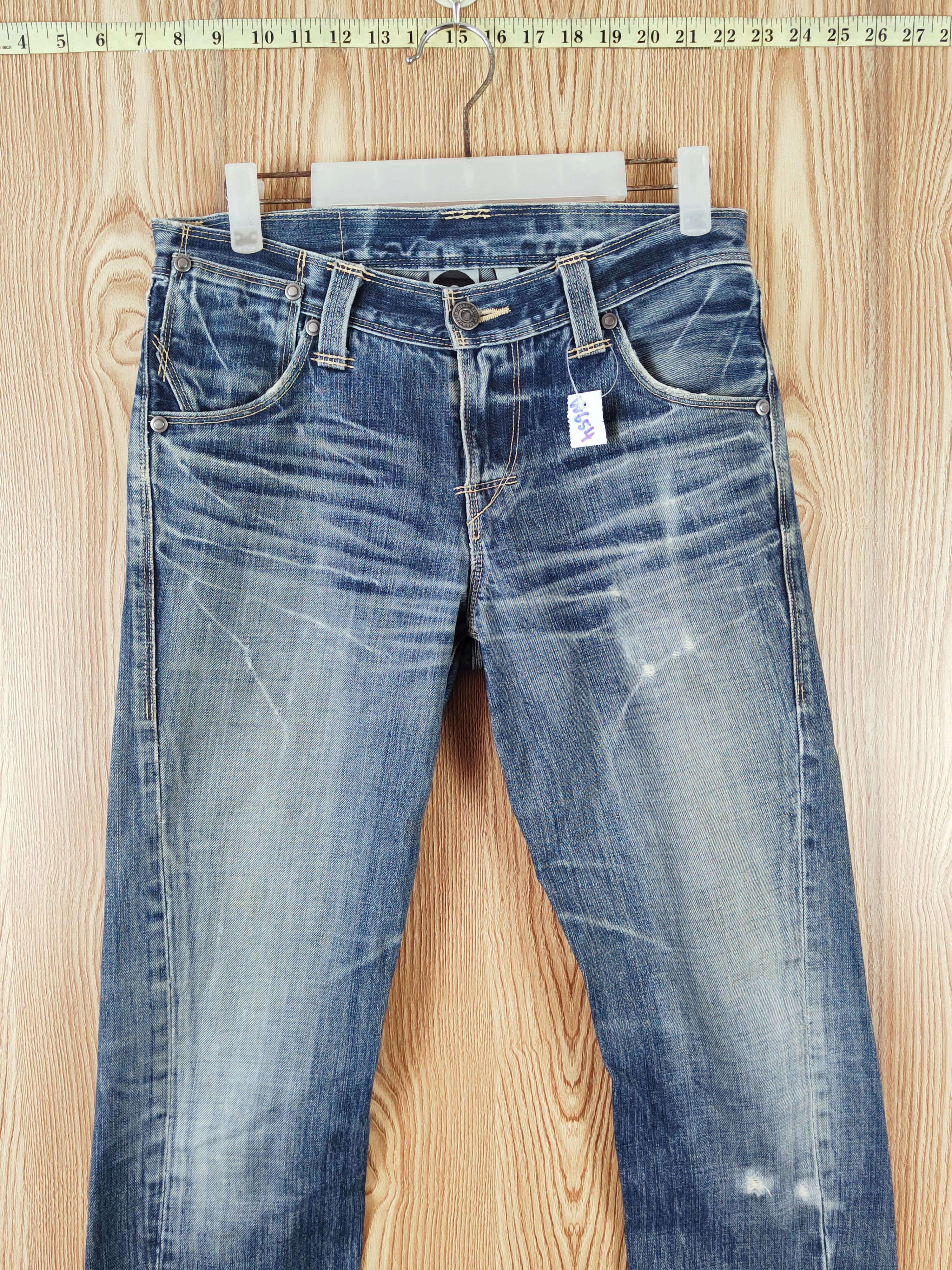 Levi's Levi's Dark Blue Distressed Ripped Jeans #W654 Size US 29 - 2 Thumbnail