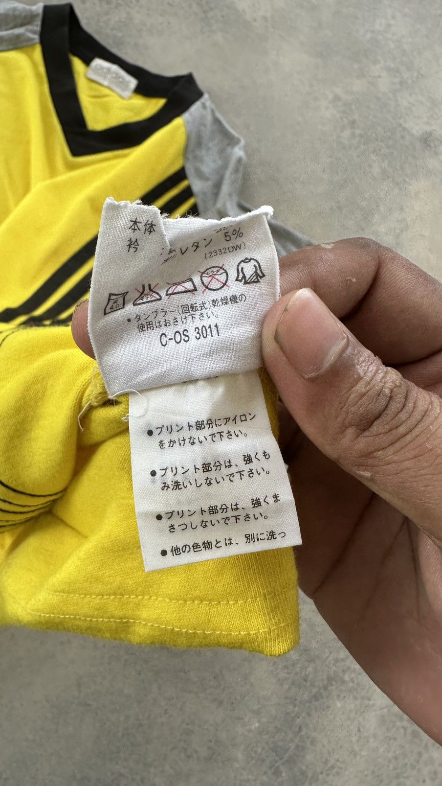 Adidas × Vintage VINTAGE ADIDAS YELLOW V NECK TEE Size US L / EU 52-54 / 3 - 4 Thumbnail