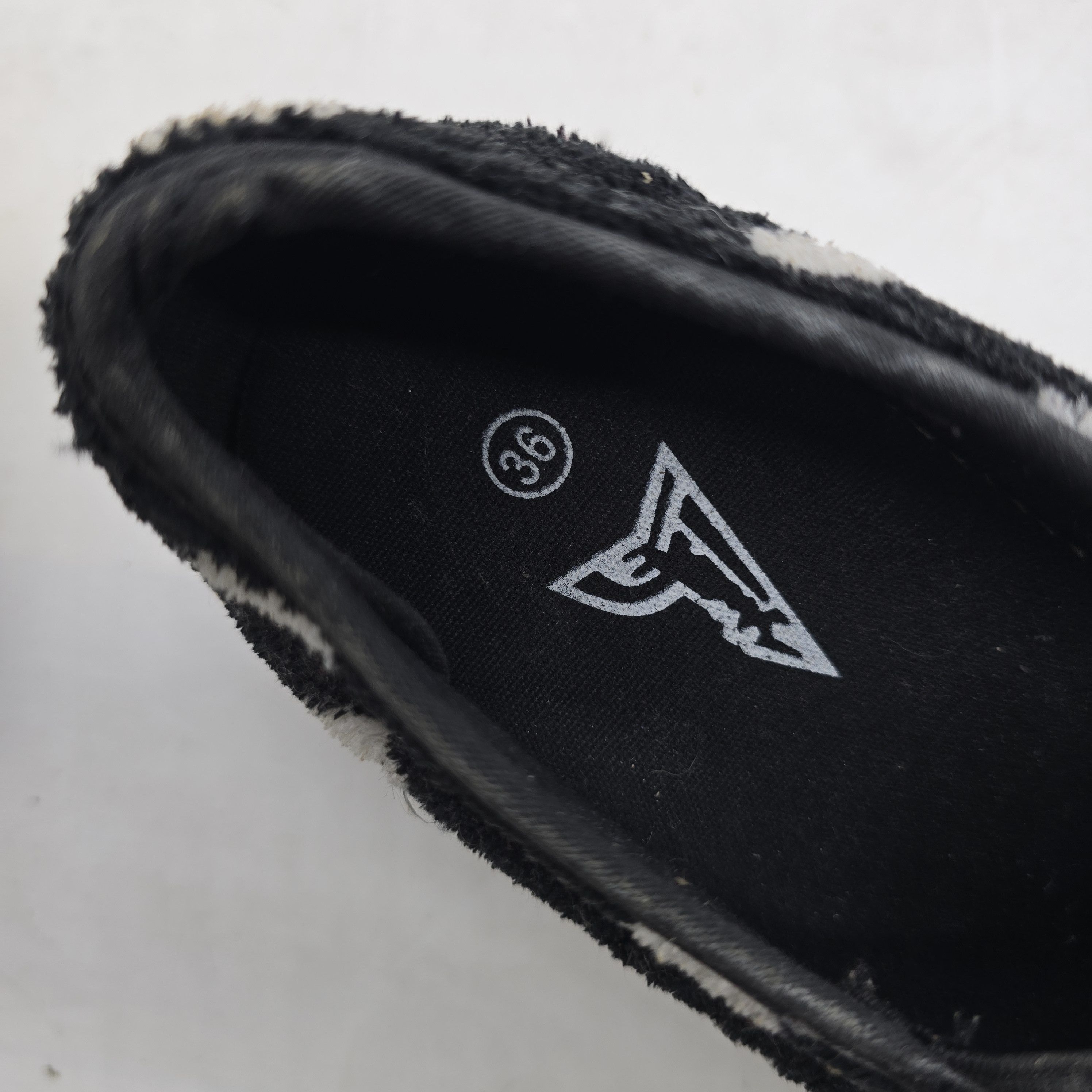 20471120 20471120 - Hyoma Platform Slip On Sneakers Size US 6 / IT 36 - 9 Thumbnail