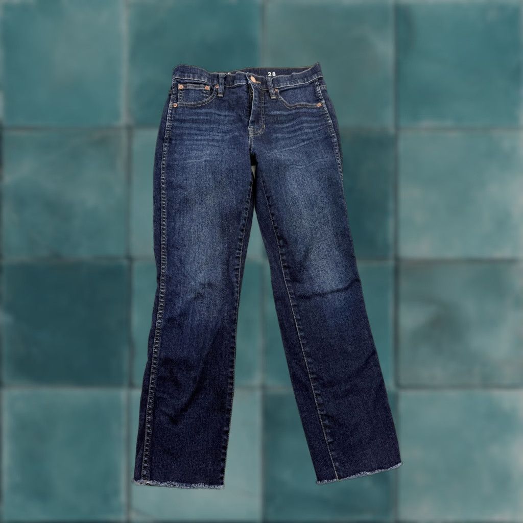 J.Crew VINTAGE J.Crew Jeans Womens 28 Dark Wash 9in Slim Straight Raw Hem Stretch Denim Blue - 27in Inseam Mens? Size 28" / US 6 / IT 42 - 1 Thumbnail