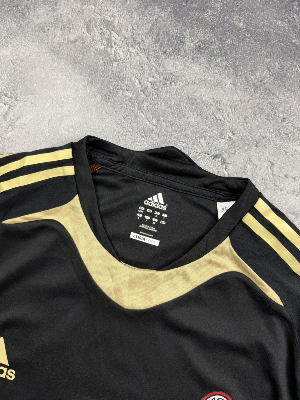 Adidas Vintage Adidas AC Milan Training Top Long Sleeve Jersey Size US L / EU 52-54 / 3 - 14 Thumbnail