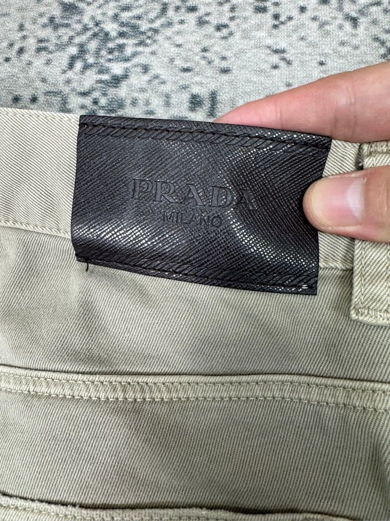 Prada Prada Gray and white leather brand casual trousers 2501-Nex Size US 31 - 4 Thumbnail