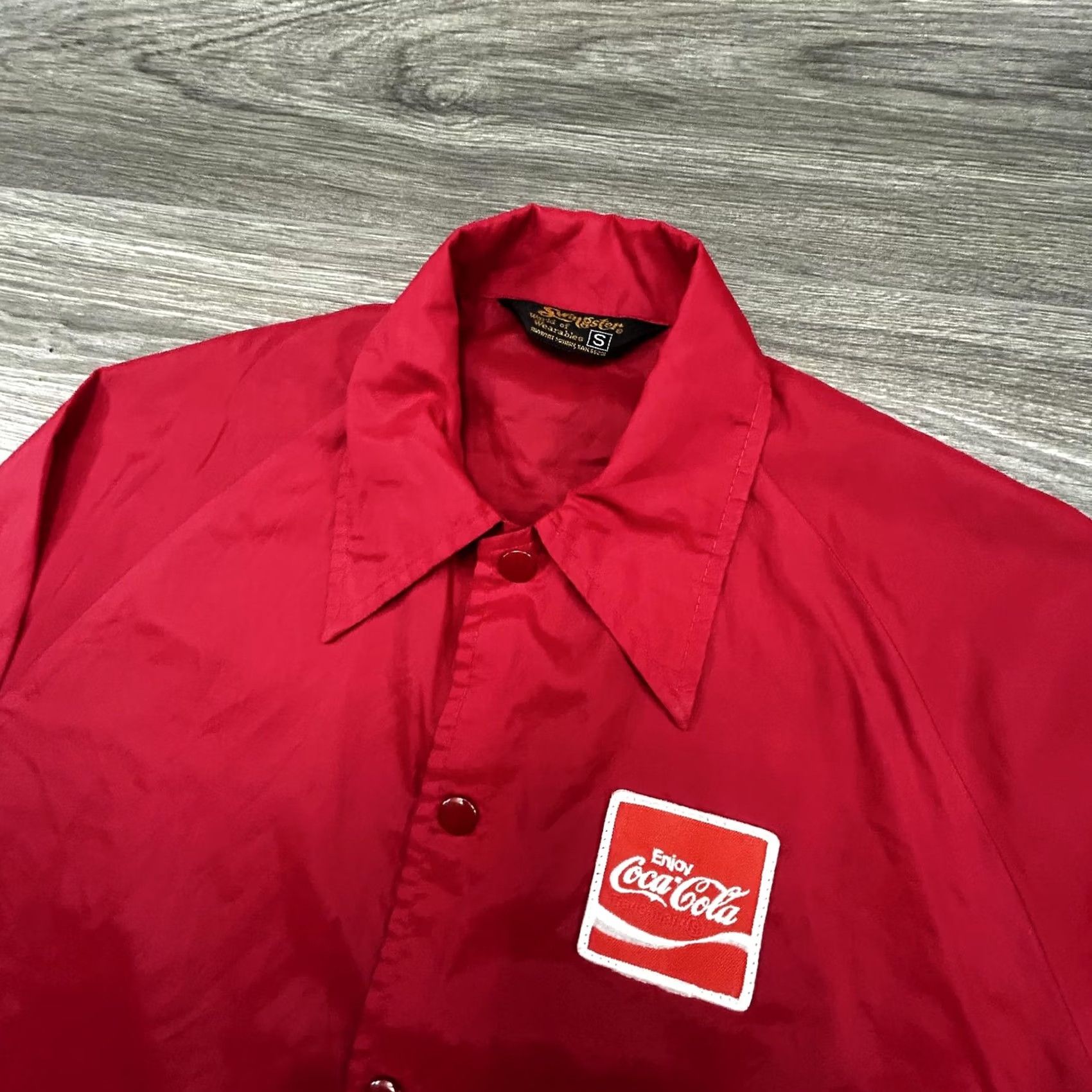 Vintage VINTAGE Swingster Coca-Cola Jacket Mens S Red Nylon Windbreaker Logo Spr Snaps Pockets Embroidered 70s Retro Coach Windbreaker Spring Casual Mens Size US S / EU 44-46 / 1 - 5 Thumbnail