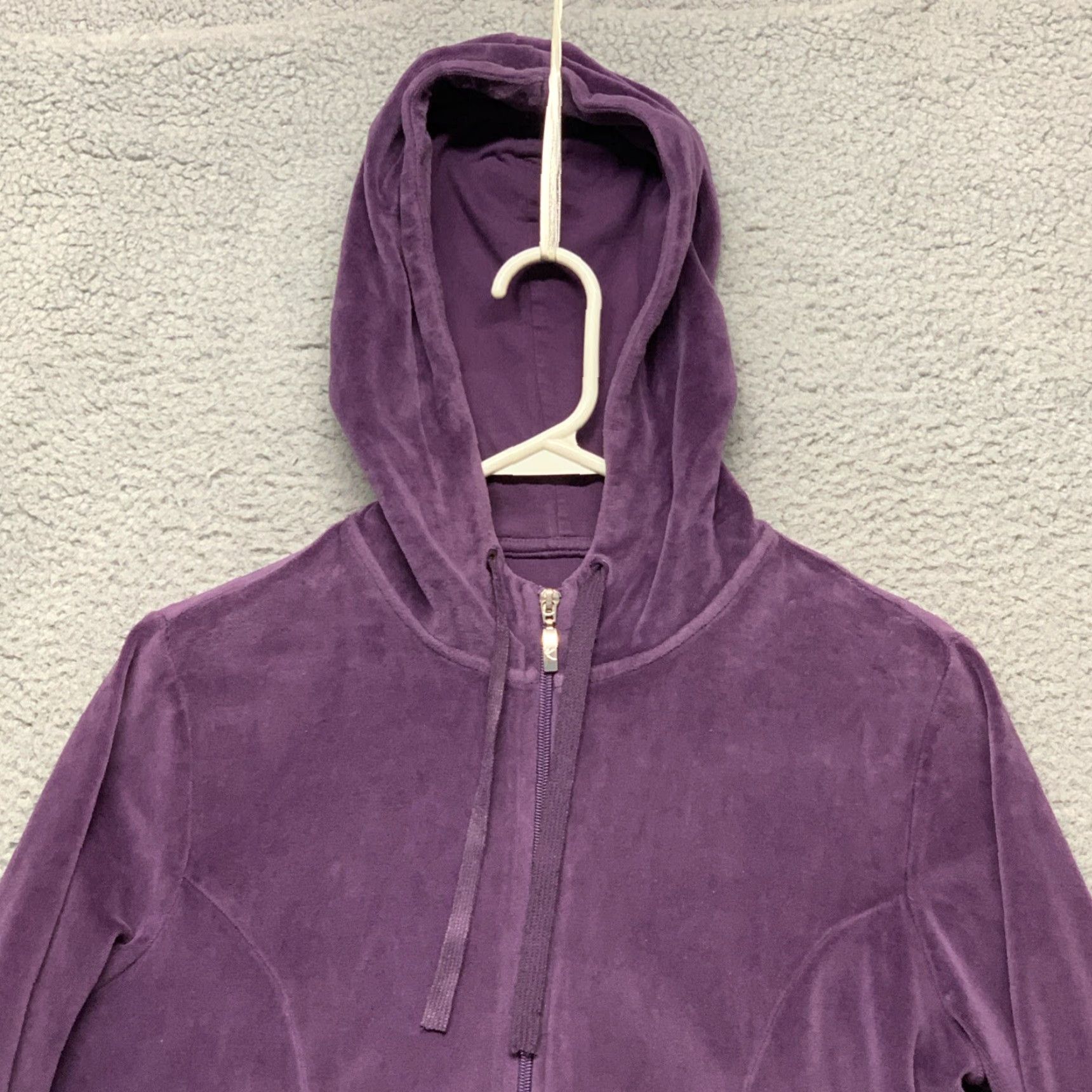 Vintage Danskin Now Women’s Jacket Full Zip Hooded Purple 2-Pockets Size Large-Adult Regular Fleece Polyester Size S / US 4 / IT 40 - 2 Thumbnail