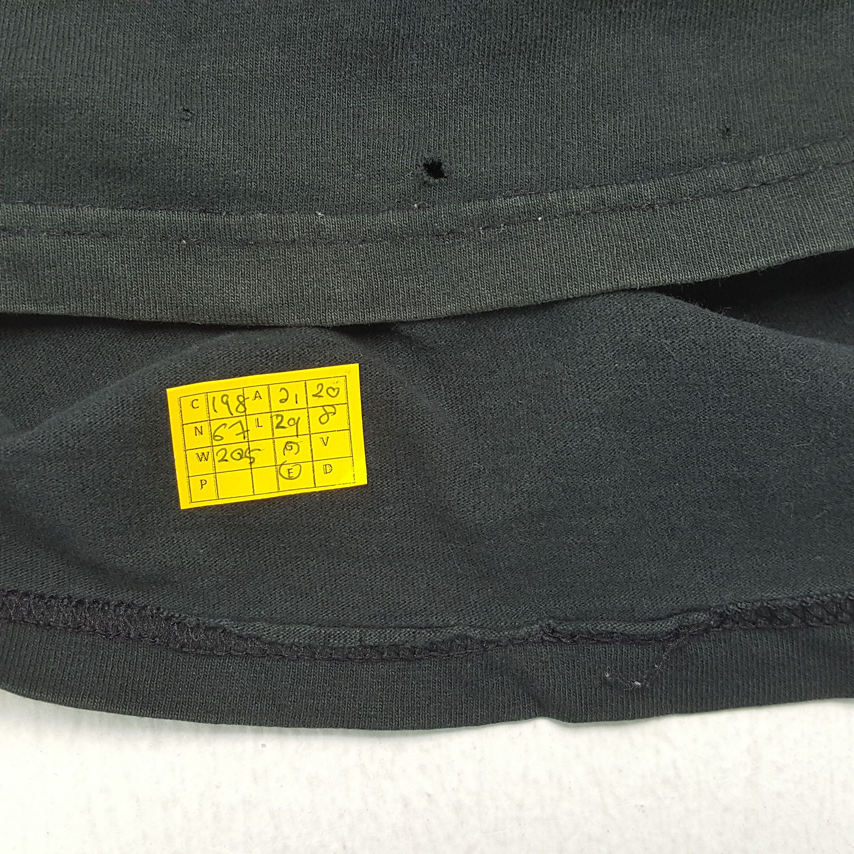 Marlboro × Vintage Vintage MARLBORO ADVENTURE TEAM Promo Distressed T-Shirt Size US L / EU 52-54 / 3 - 5 Thumbnail