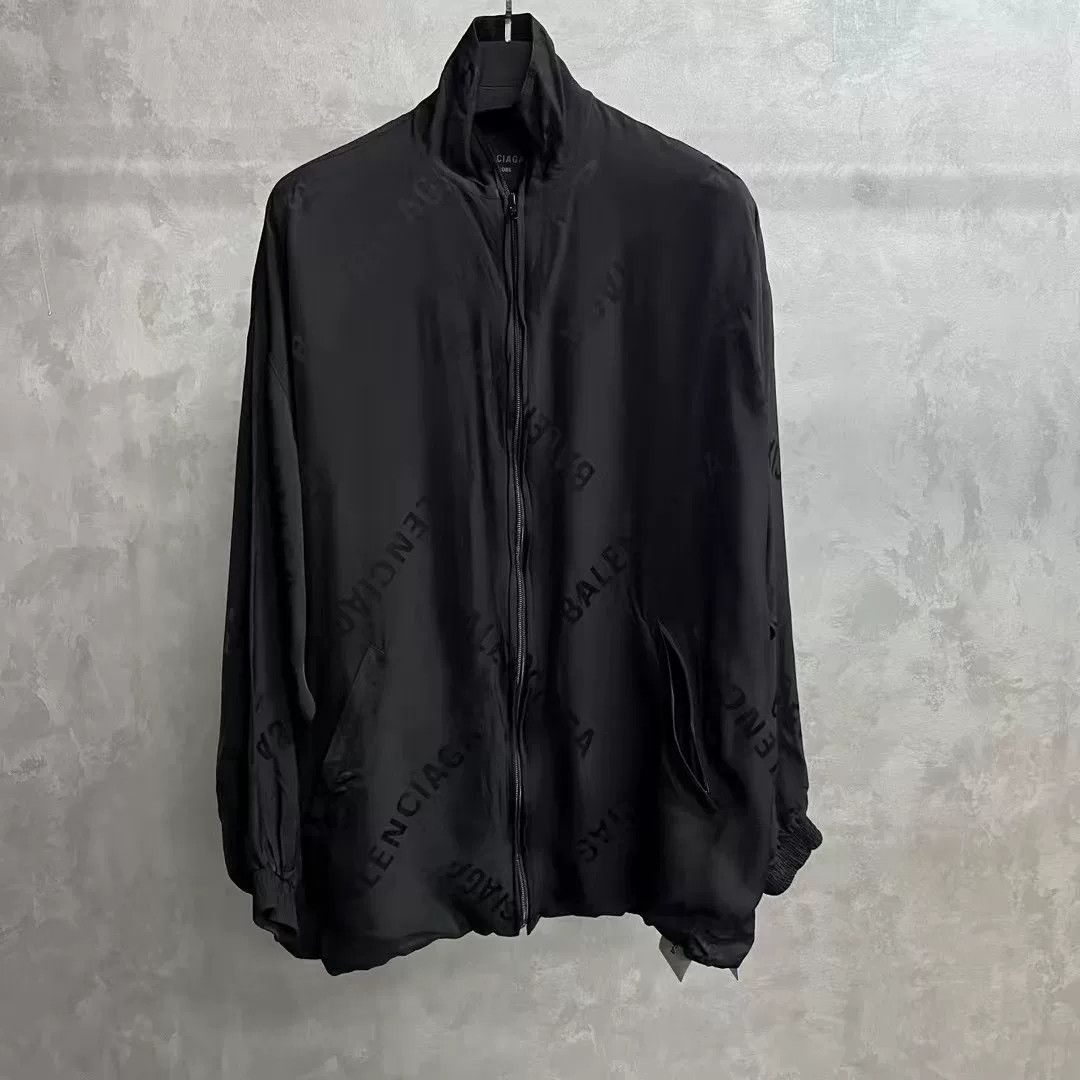 Balenciaga Balenciaga Black Logo Zip Jacket Size US S / EU 44-46 / 1 - 1 Thumbnail