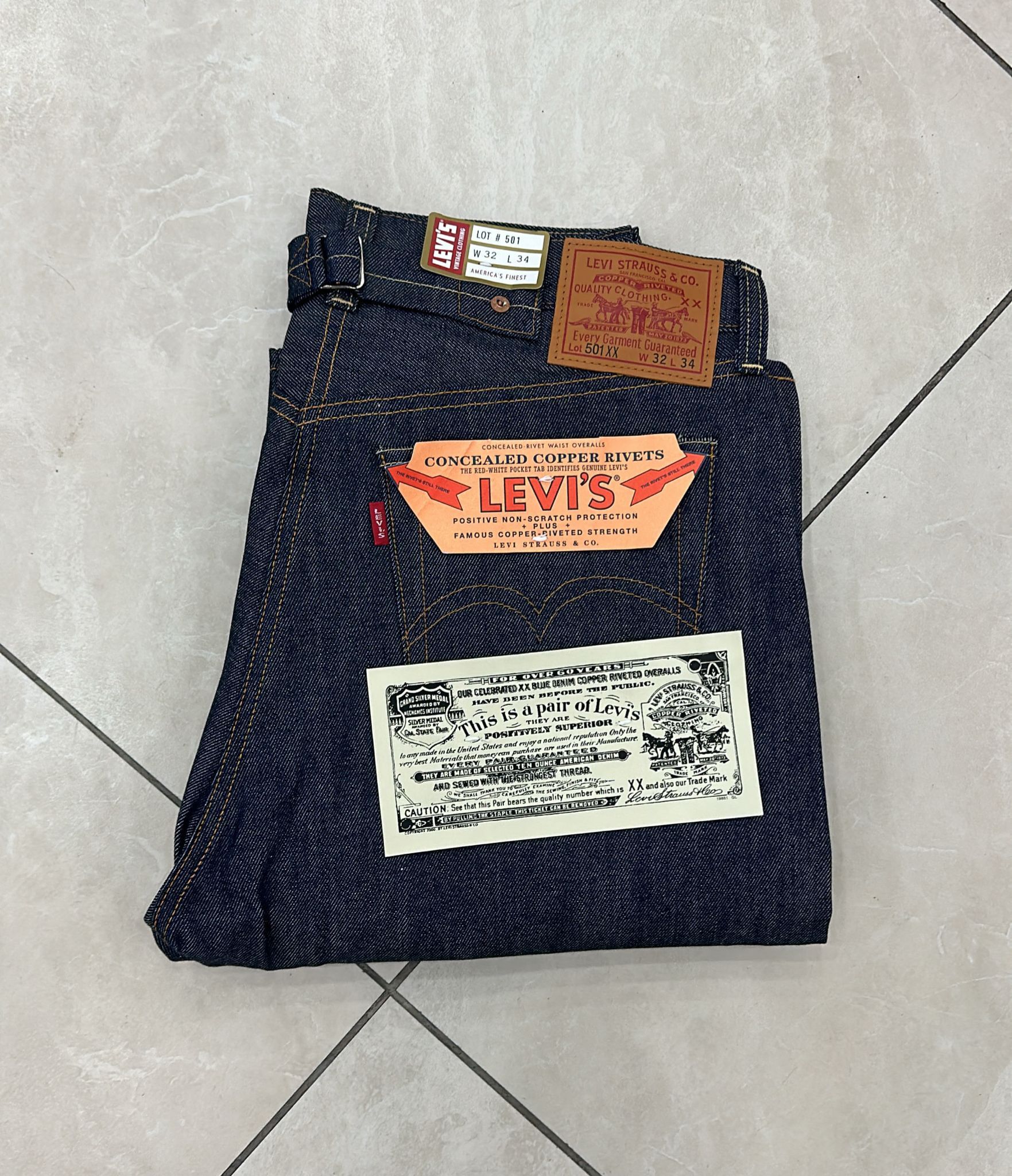 Levi's Vintage Clothing LVC Levi's Vintage Clothing 1937 501XX BigE Selvedge Jeans Size US 32 / EU 48 - 1 Thumbnail