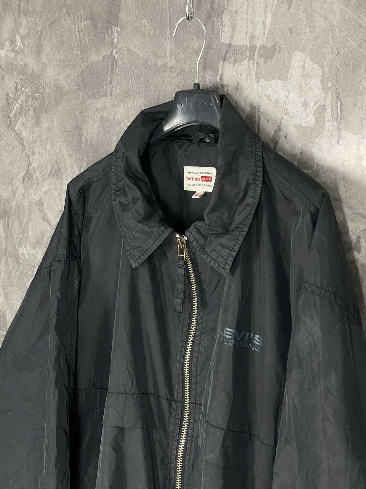 Levi's × Levi's Vintage Clothing Levi's Vintage Archival 90s Coach Worker Nylon Zip Jacket Size US L / EU 52-54 / 3 - 9 Thumbnail