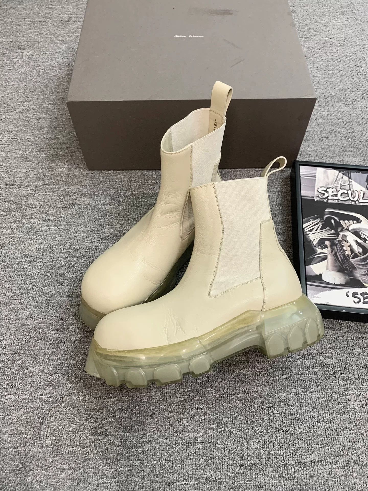 Rick Owens Rick Owens Tractor Chelsea Boots Size US 6 / EU 39 - 1 Thumbnail