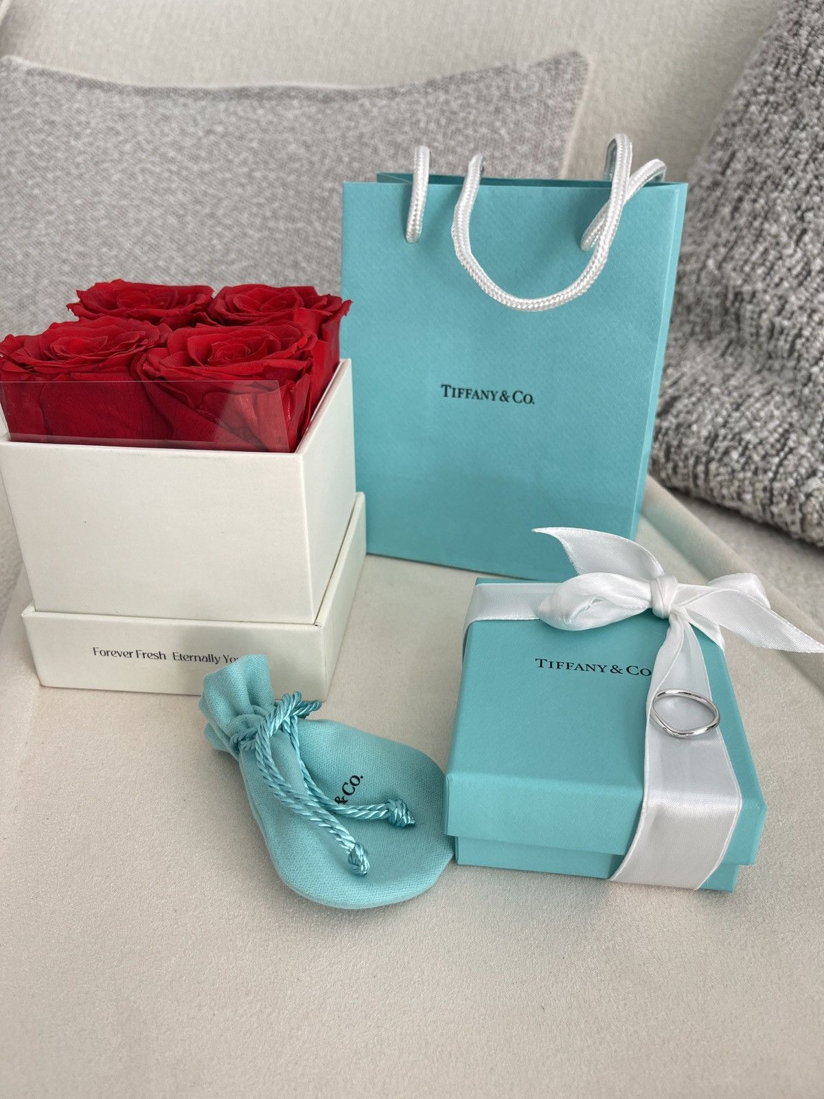 Tiffany & Co. Tiffany & Co. Elsa Peretti Curved Band WG 3 Dia 4.5 $1500 Size ONE SIZE - 2 Thumbnail