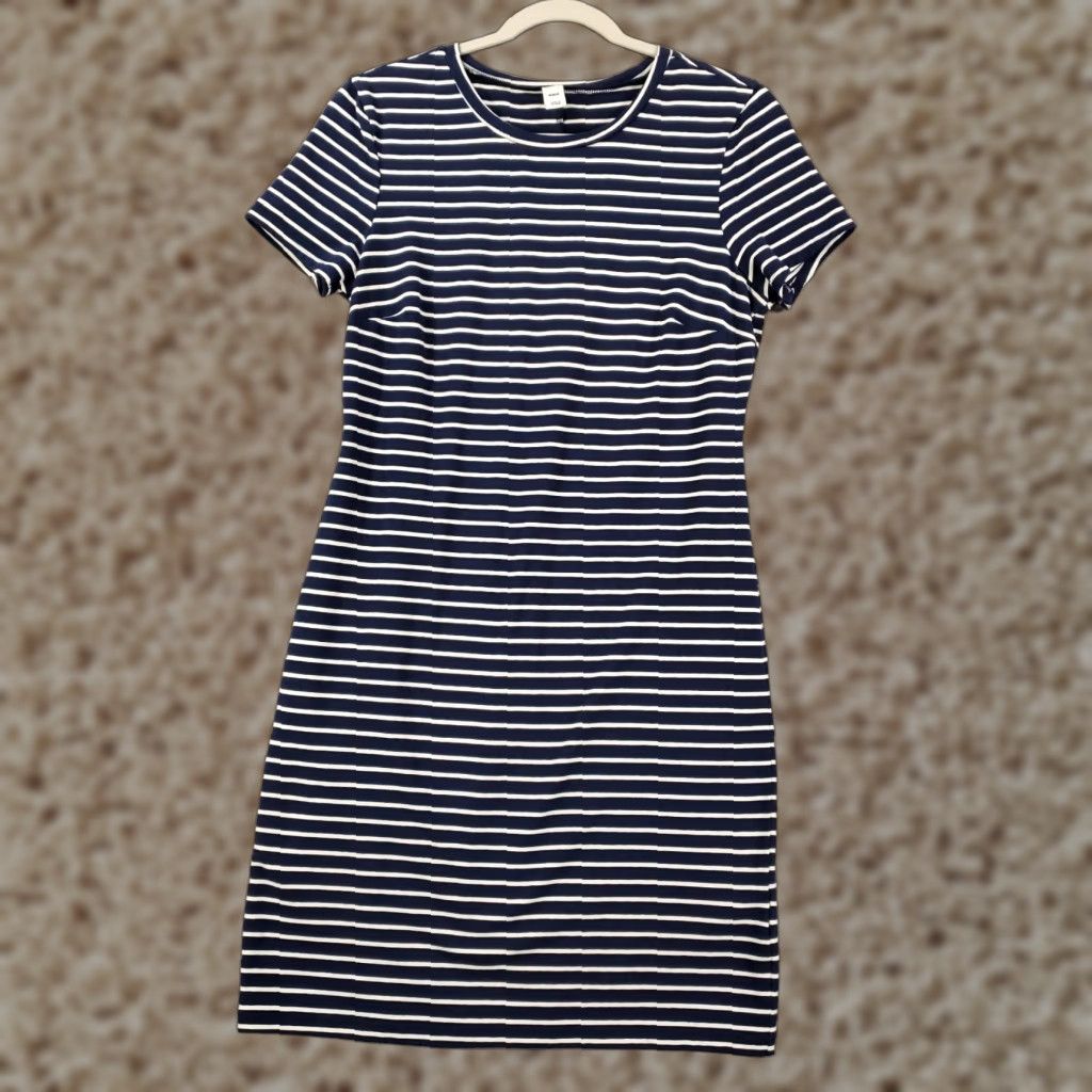 Old Navy Womens Old Navy Dress Shirt Dress M Striped Knit Nautical Blue White Knee Length Casual Short Sleeve Round Neck Pullover Bodycon Stretchy Clothing Size M / US 6-8 / IT 42-44 - 1 Thumbnail
