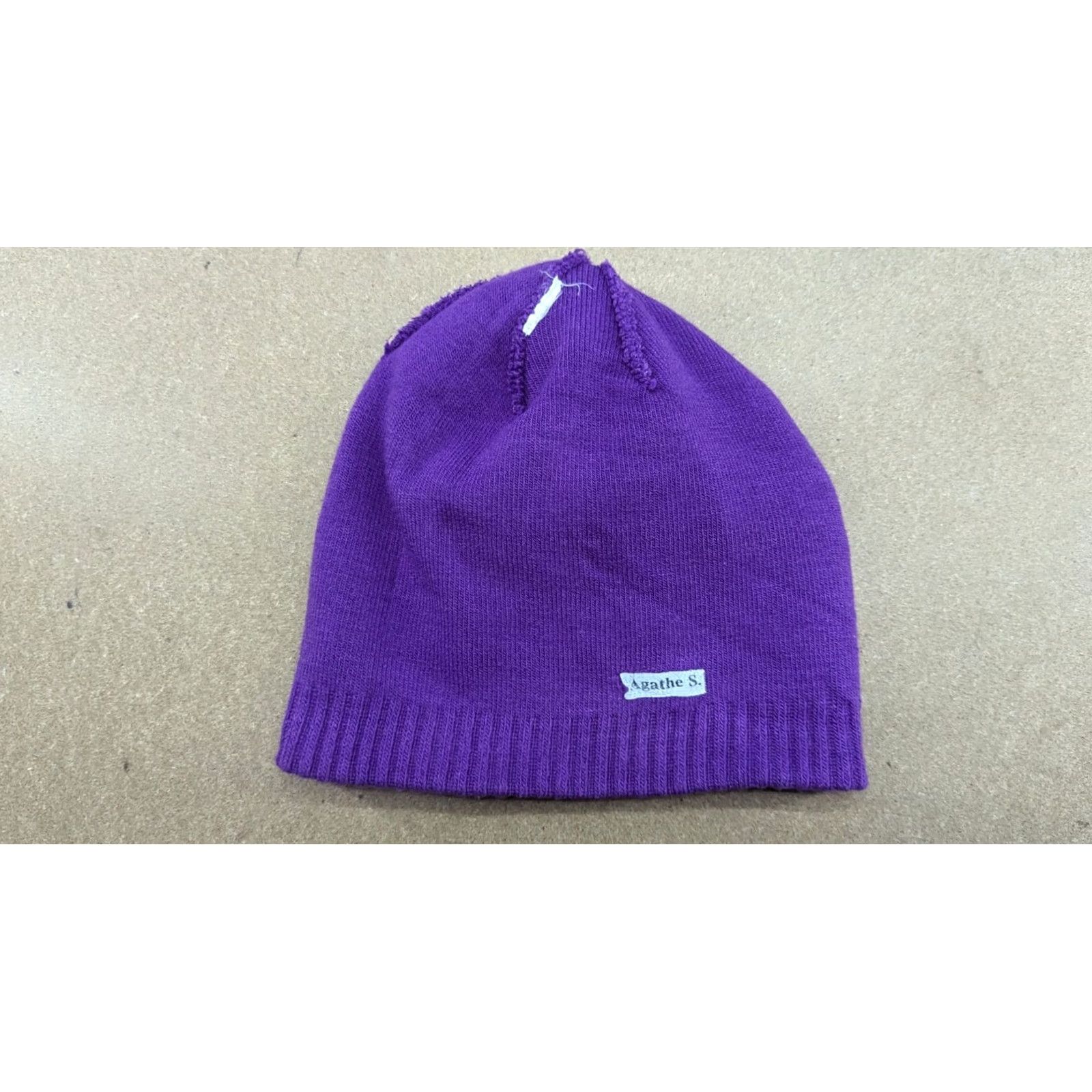 Helly Hansen VINTAGE Helly Hansen Purple Beanie Hat One Size Acrylic Stretch Unisex Adults Beanie Purple Knit Stretch Adult One Size Mens Womens Girls Boys Size ONE SIZE - 7 Thumbnail