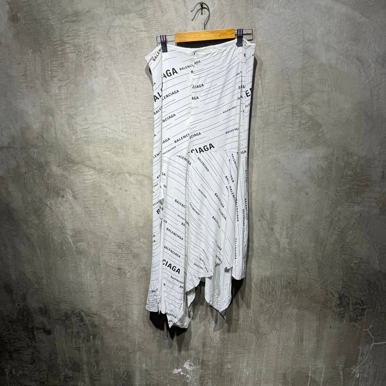 Balenciaga Balenciaga Asymmetric Midi Skirt Size 26" / US 2 / IT 38 - 6 Thumbnail