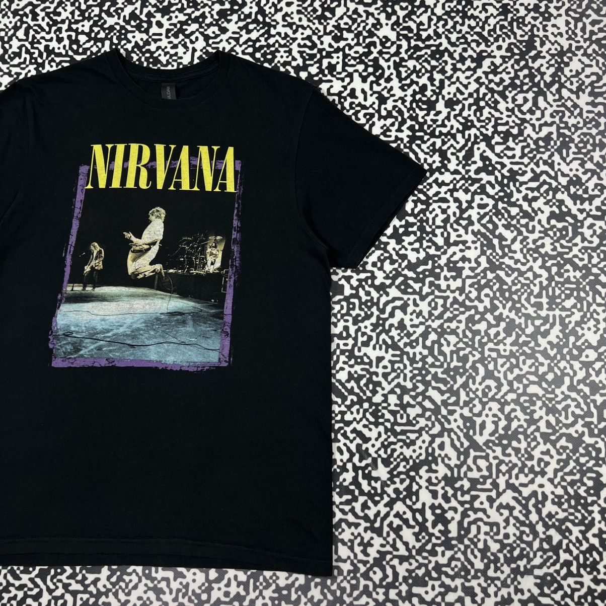 Nirvana Vintage Y2K Nirvana Stage Jump Band Rock Tour T-shirt Size US M / EU 48-50 / 2 - 3 Thumbnail