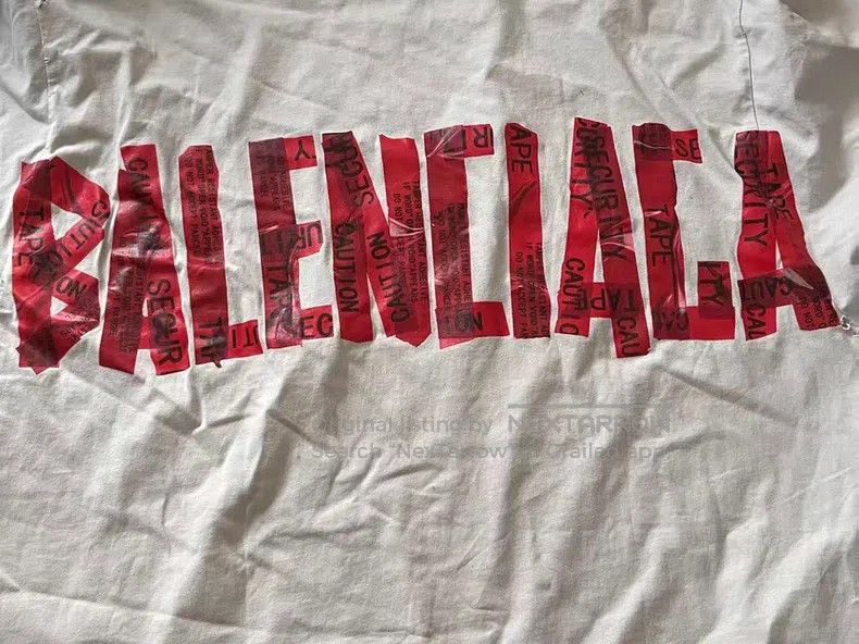 Balenciaga Balenciaga Solid Color Safety Tape Logo Short Sleeve T-Shi Size US S / EU 44-46 / 1 - 3 Thumbnail