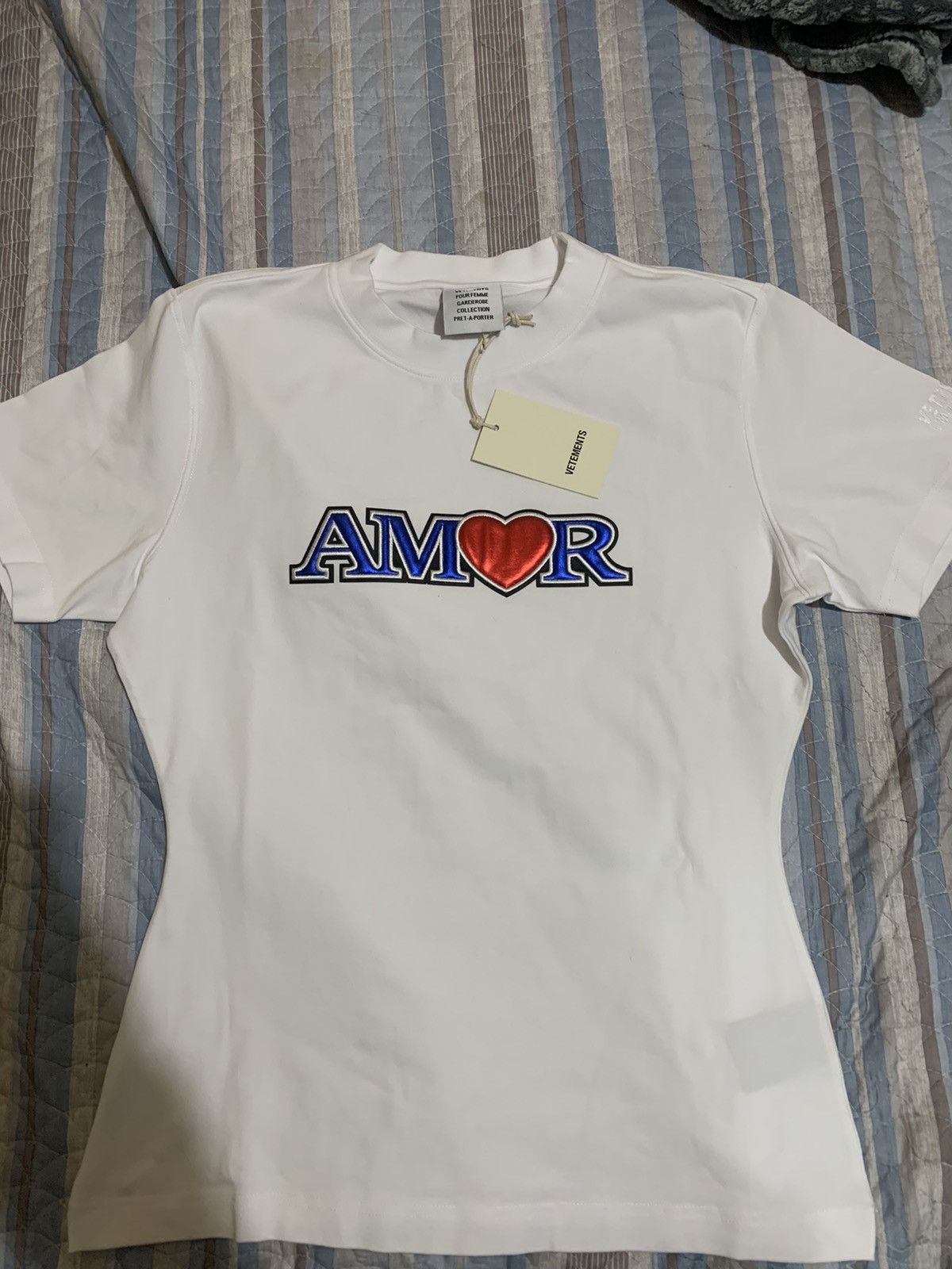 Vetements Vetements Amor Fitted T-Shirt Size US L / EU 52-54 / 3 - 5 Thumbnail