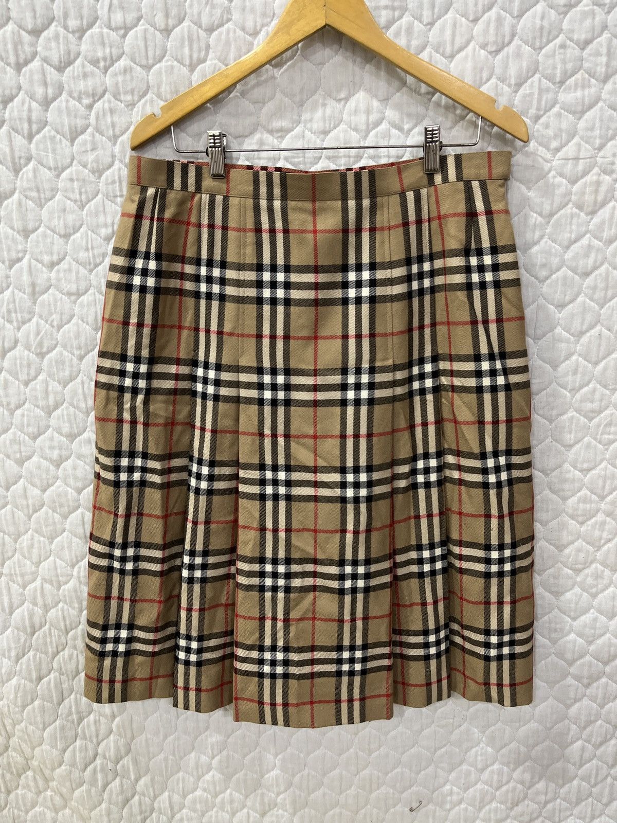 Burberry 🔥🔥🔥STEALS BURBERRY NOVA CHECK SKIRTS Size 34" / US 12 / IT 48 - 1 Thumbnail