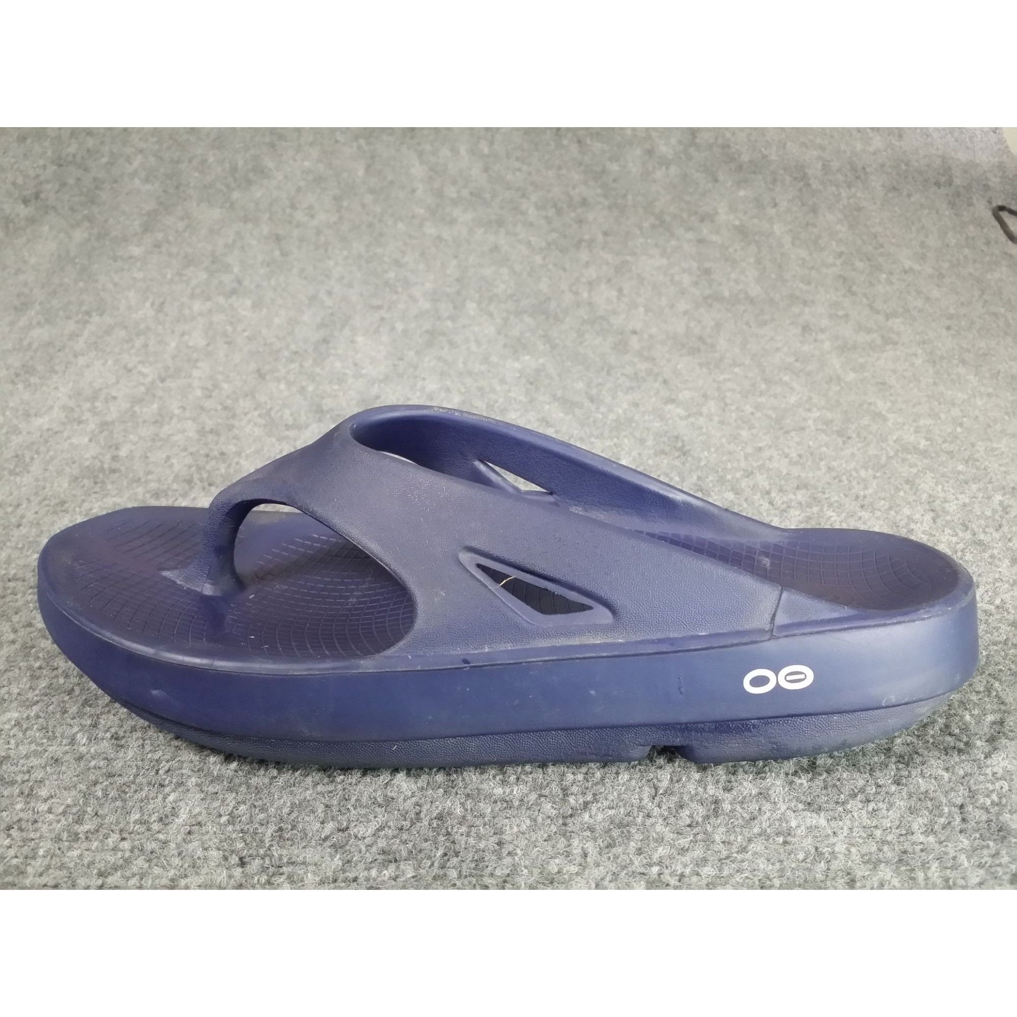 OOF Wear Oofos Original Sport Recovery Flip Flop Sandals Comfort Navy Size US 9 / EU 42 - 1 Thumbnail