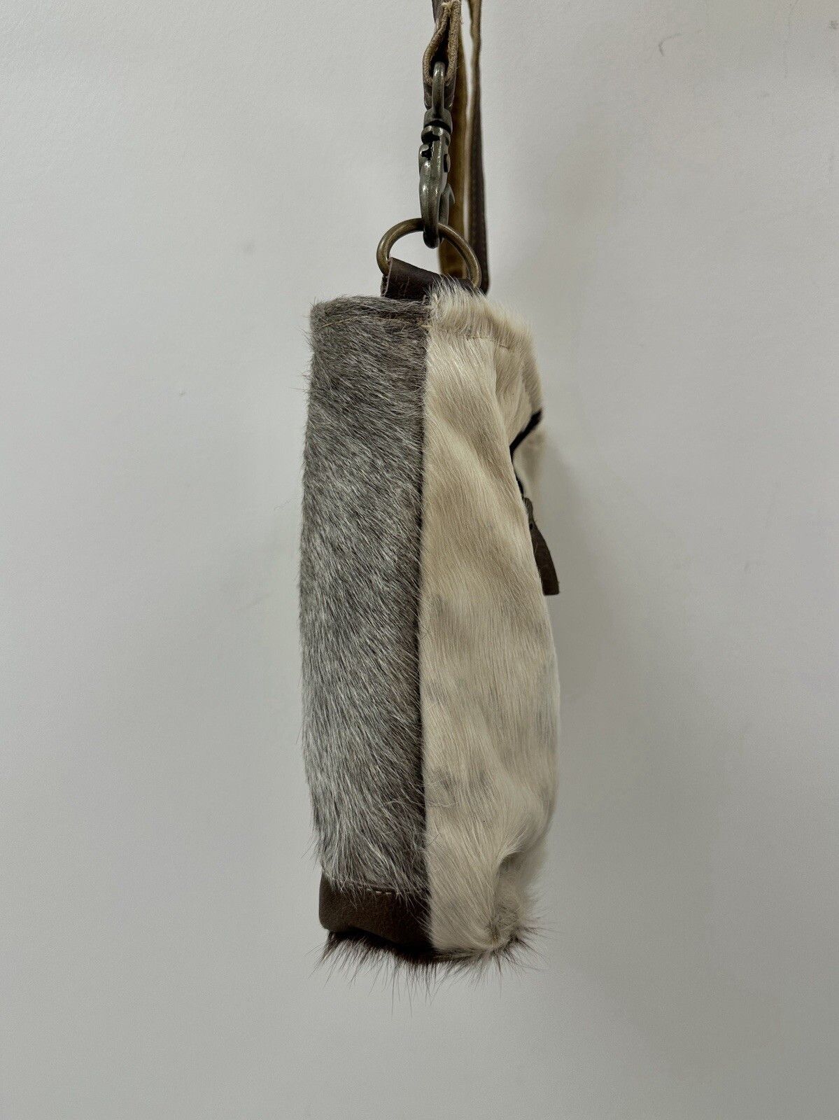 Handmade Hand Made Leather Bag Hair Fur Swag y2k Size ONE SIZE - 9 Thumbnail
