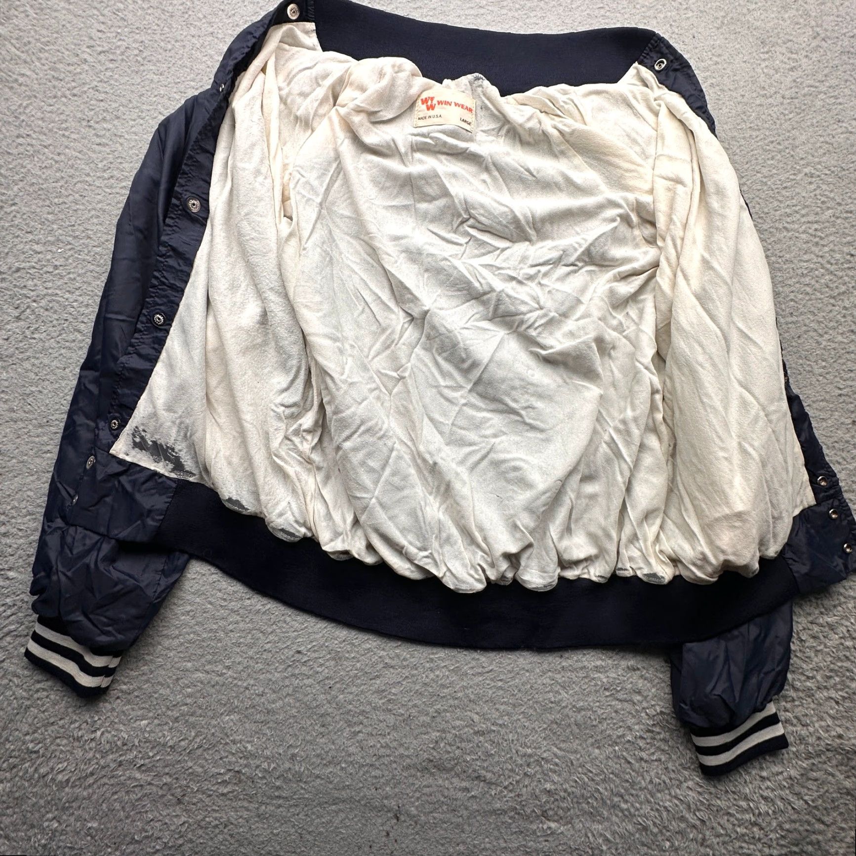 Vintage VINTAGE Win Wear Nylon Varsity Jacket Mens Large Navy Blue Snap Button Lined 70s Sports Casual تجرب Size US L / EU 52-54 / 3 - 7 Thumbnail