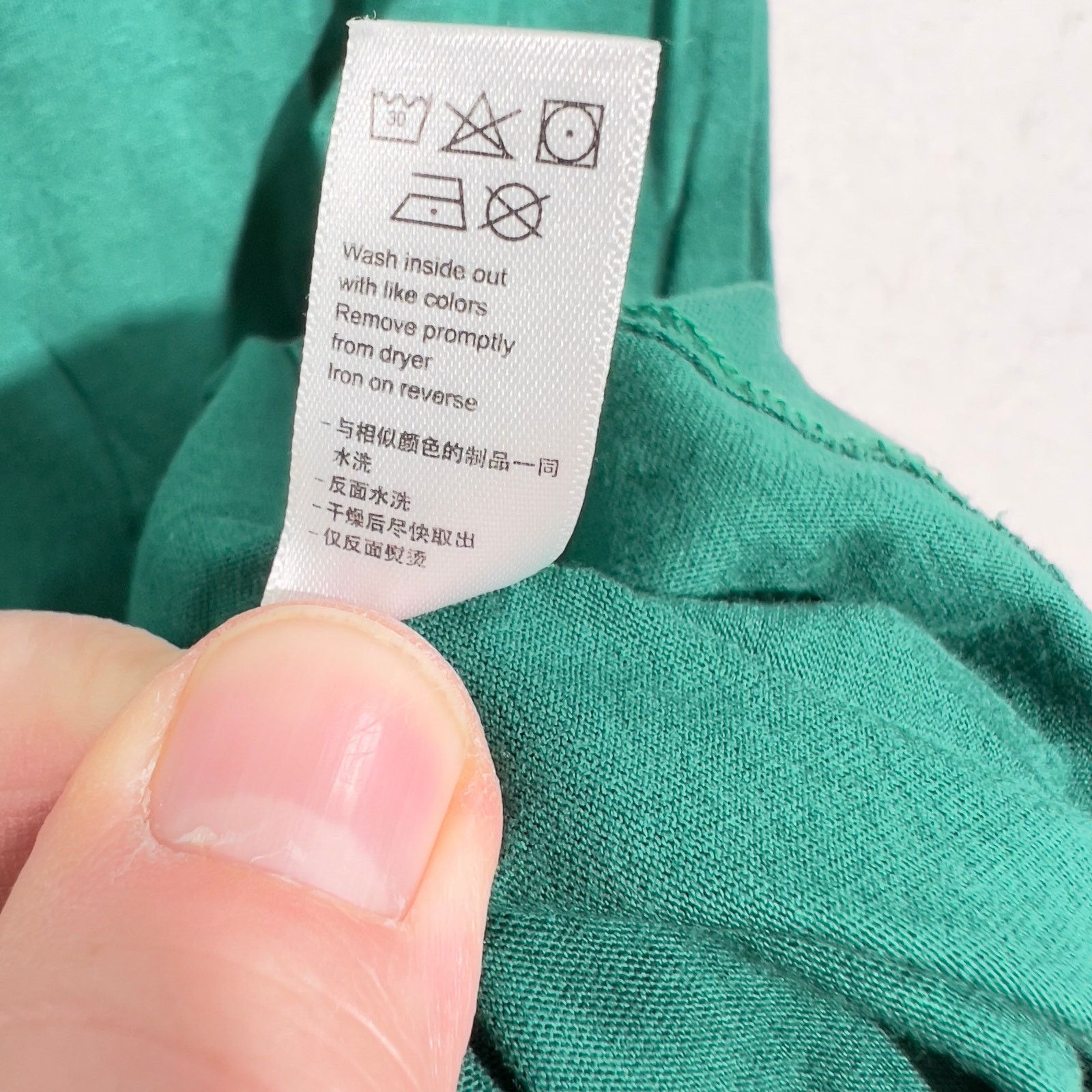 Apple Apple T-Shirt Men's Large Long Sleeve Crew Neck Employee Size US L / EU 52-54 / 3 - 8 Thumbnail