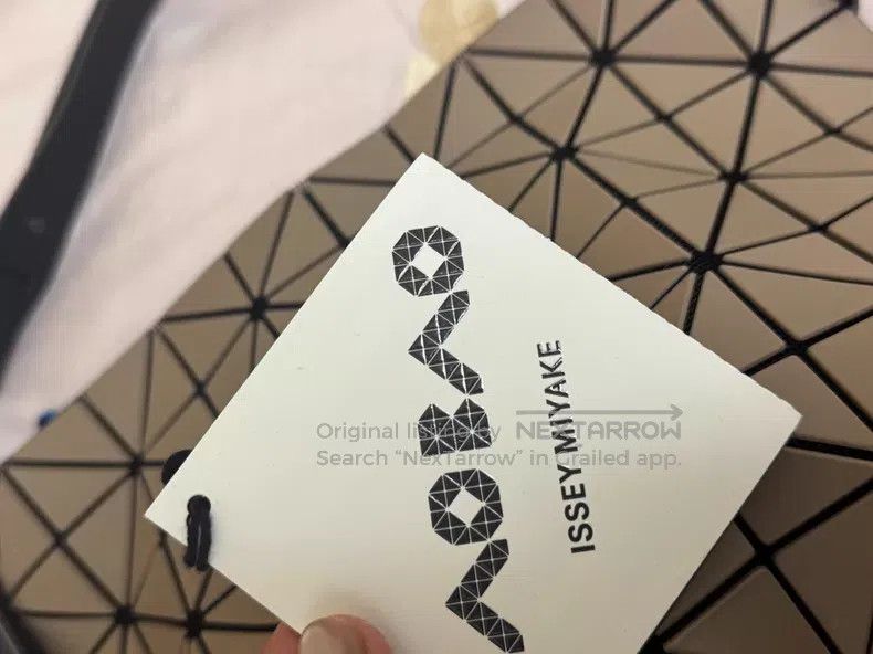 Issey Miyake Issey Miyake Geometric Rhombus Pattern Gray Size ONE SIZE - 5 Thumbnail