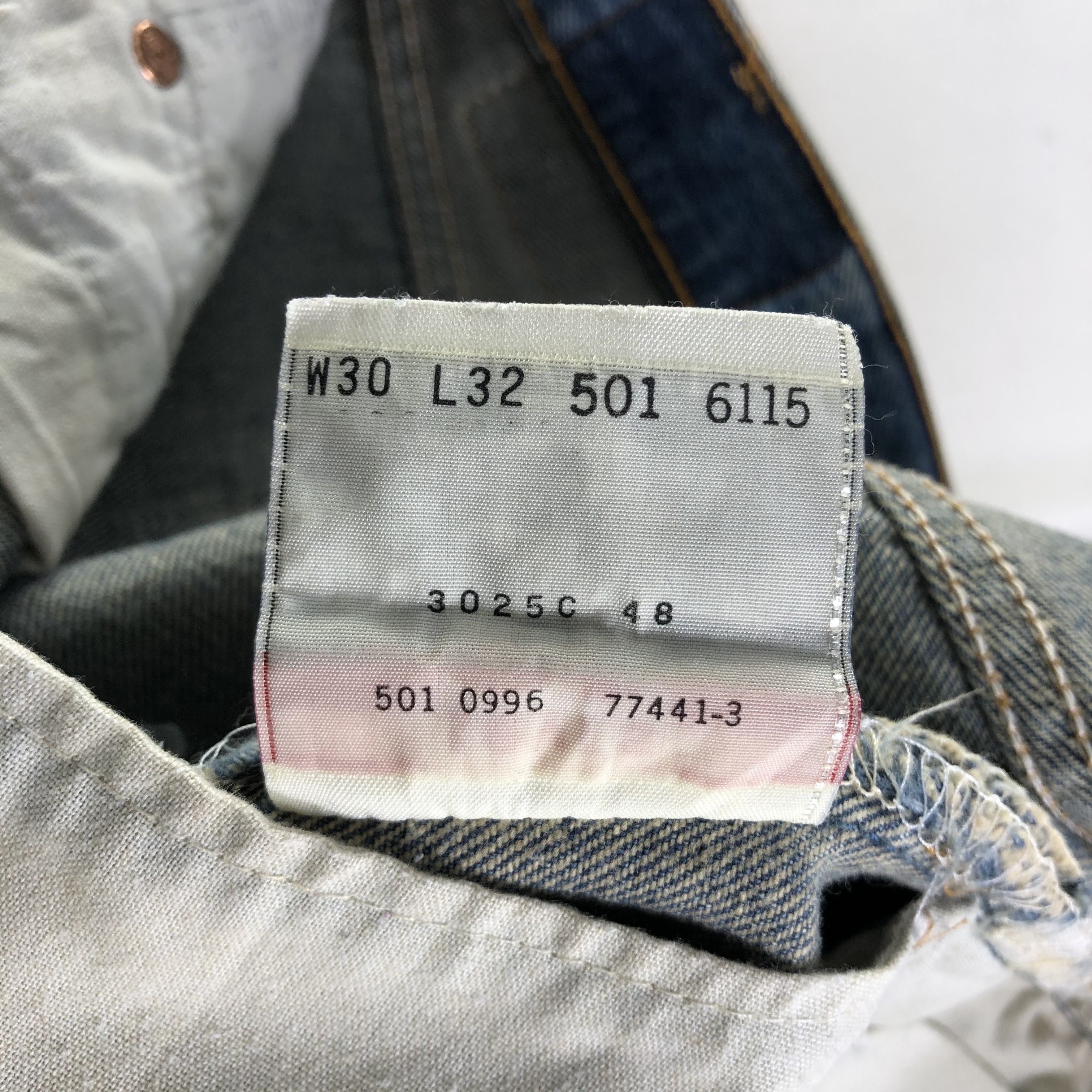 Levi's Vintage 90s Levis 501 Jeans-JM3727 Size US 31 - 11 Thumbnail