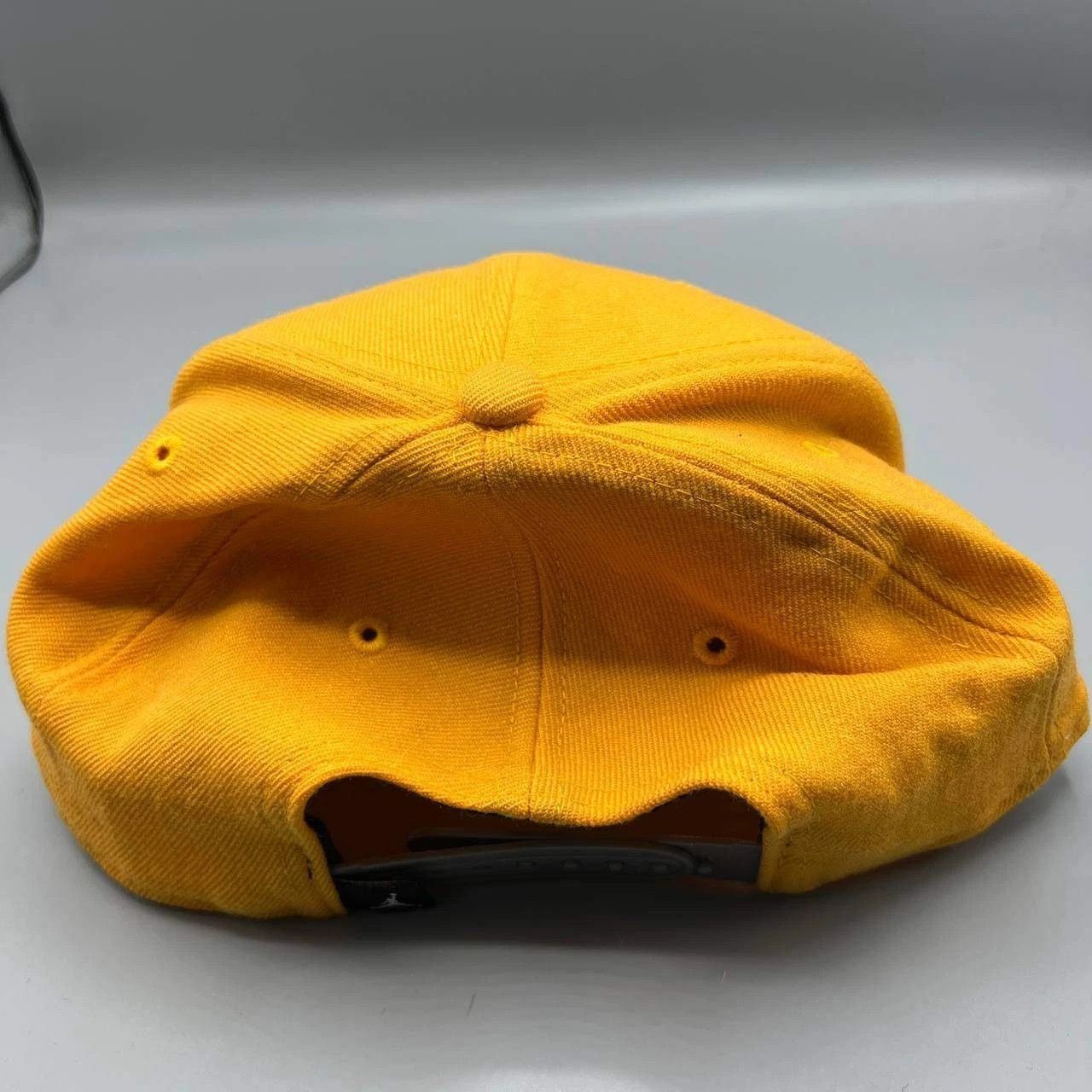 Jordan Brand Air Jordan Hat Men Embroidered Jumpman Snap Back Cap Size ONE SIZE - 4 Thumbnail