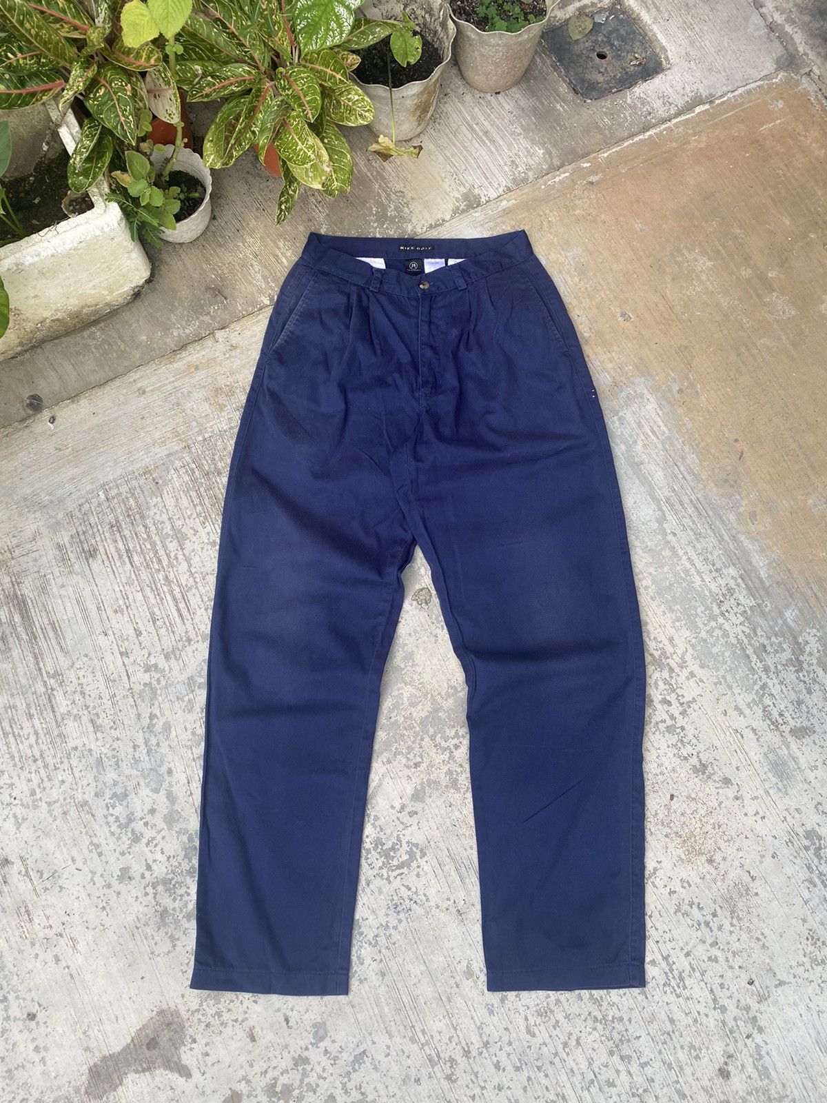 Nike Nike Golf Chino Pants Size US 28 / EU 44 - 1 Thumbnail