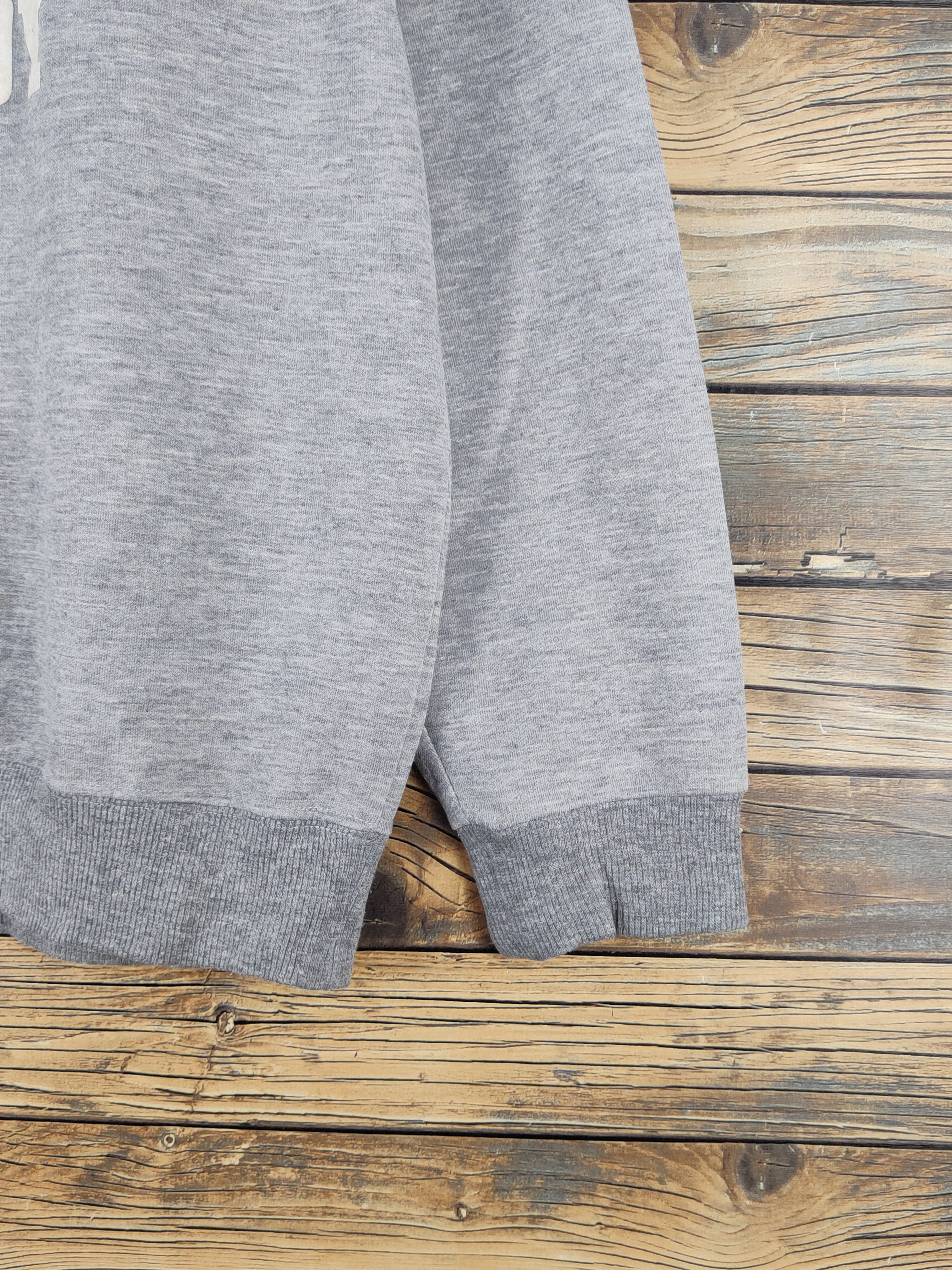 Japanese Brand Playboy vintage big logo Gray Sweatshirts #W1373 Size US L / EU 52-54 / 3 - 7 Thumbnail