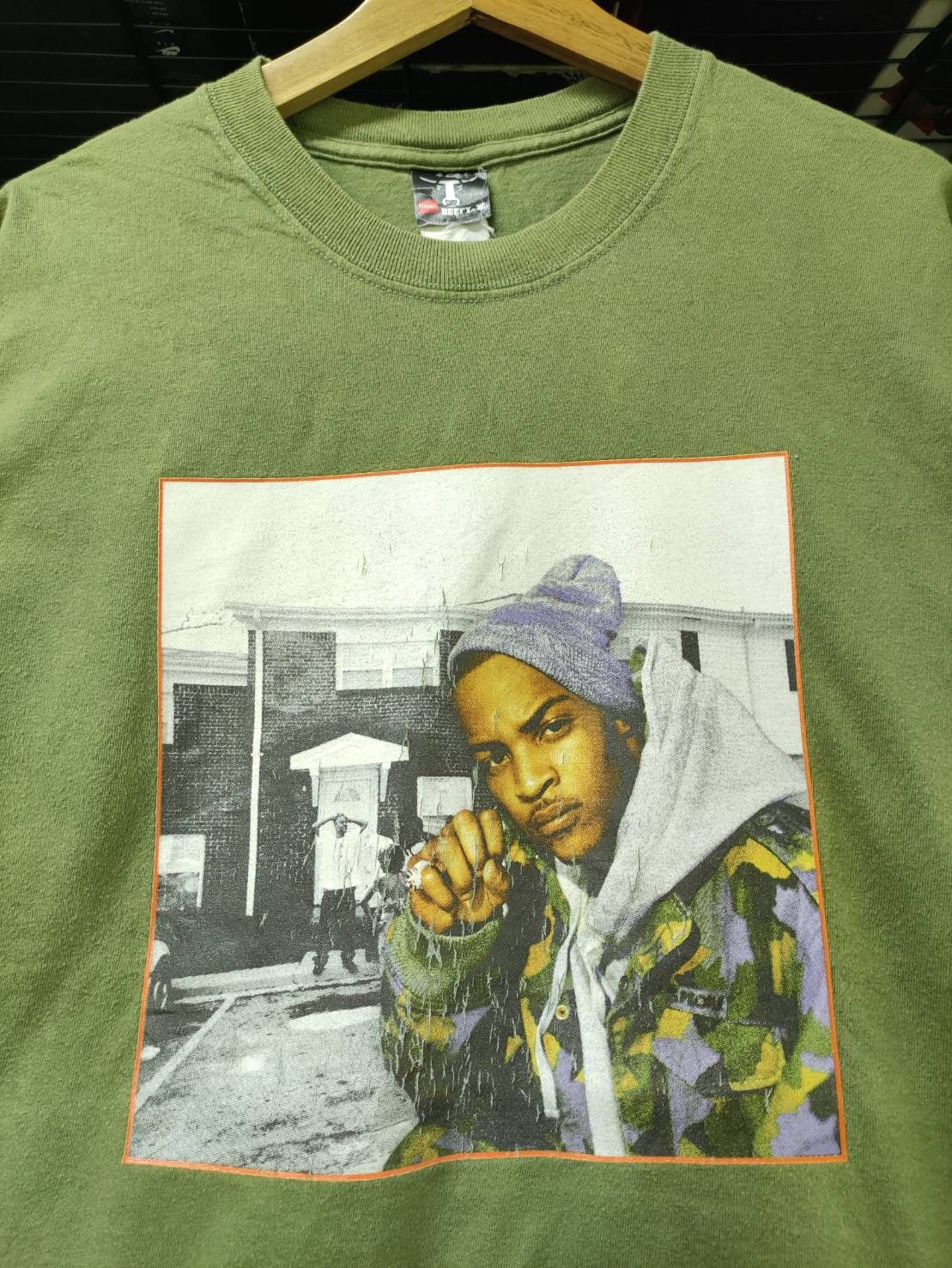 Rap Tees Vtg 00's T.I. Urban Legend Album Promo T-Shirt Size US XL / EU 56 / 4 - 1 Thumbnail