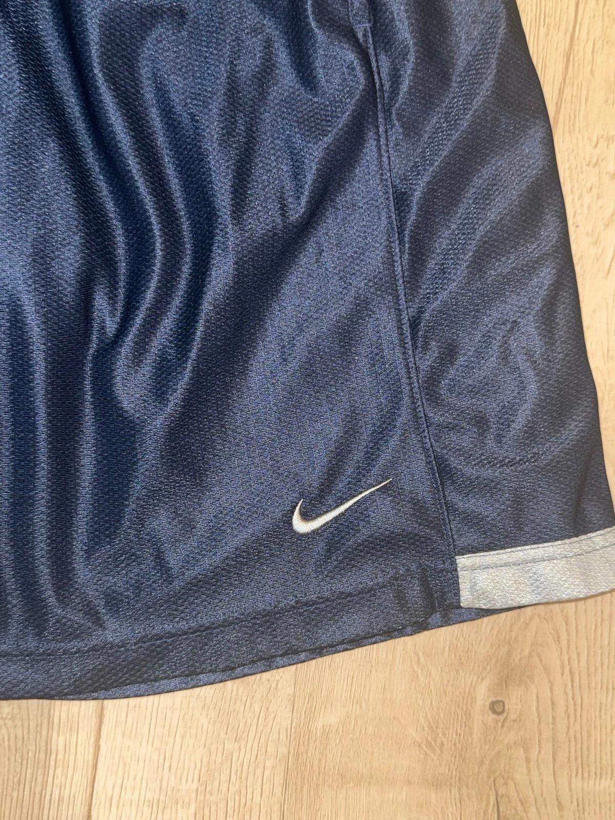 Nike Nike Mesh Hoop Shorts Mens LG Rare Vintage Y2K 90s Size US 34 / EU 50 - 2 Thumbnail