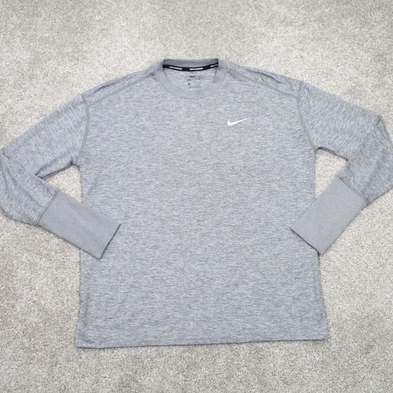 Nike Nike Essential Running Shirt Womens Medium Gray Polyester Spandex Long Sleeve Pullover L/S Dri-Fit Size M / US 6-8 / IT 42-44 - 2 Thumbnail